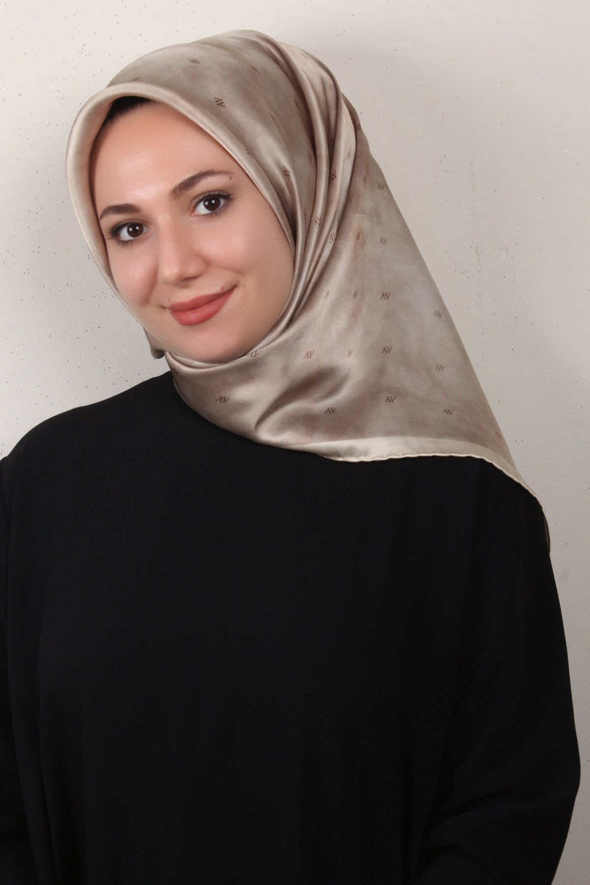 Armine 2023 Yaz 8933-10