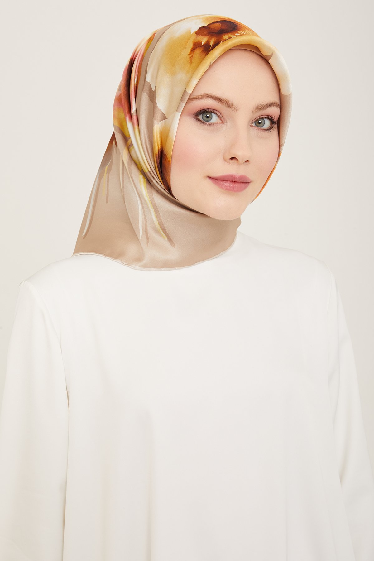 Armine 2024 Yaz 9105-33 