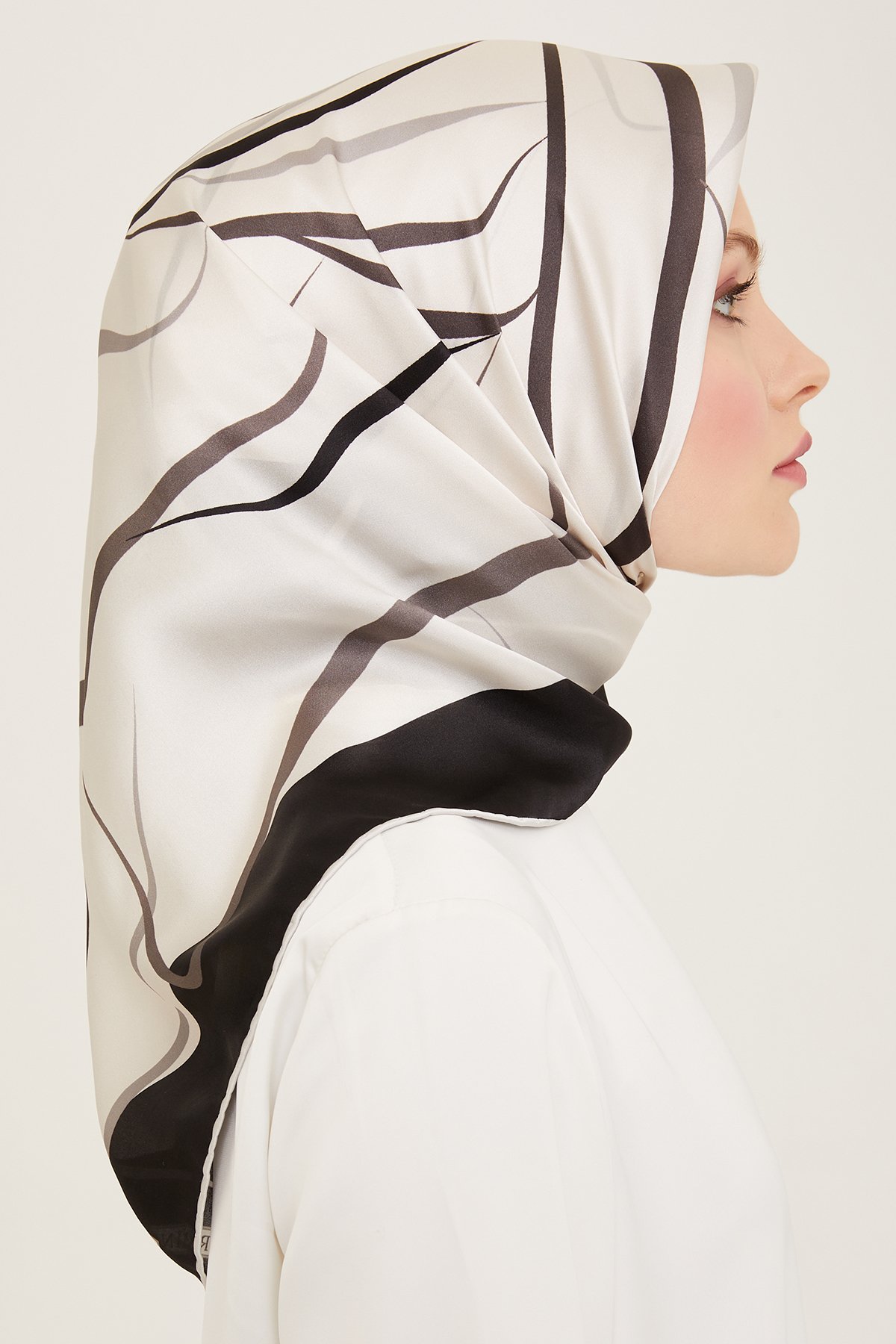 Armine 2024 Yaz 9115-85