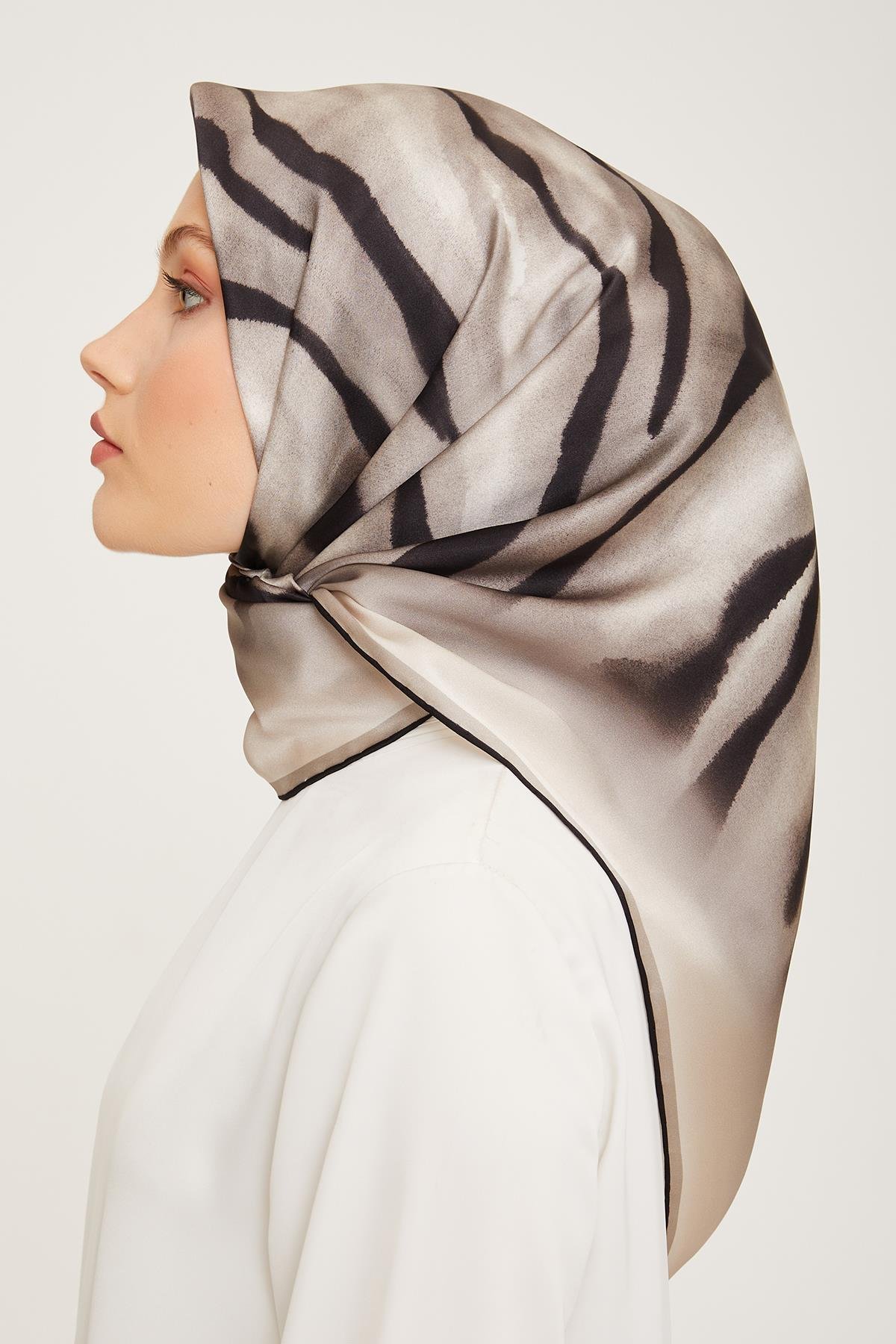 Armine 23-24 Kış 9020-03