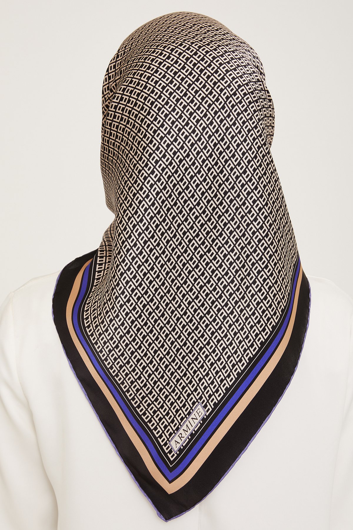 Armine 23-24 Kış 9026-33 