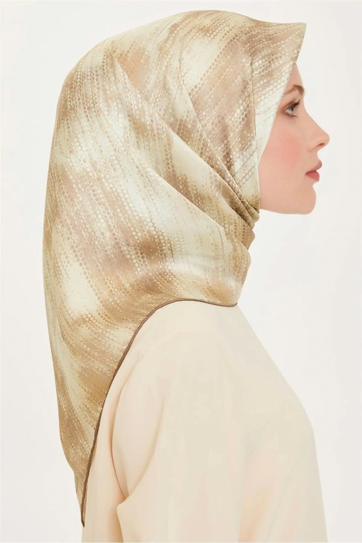 Armine 24-25 Kış 9221-36