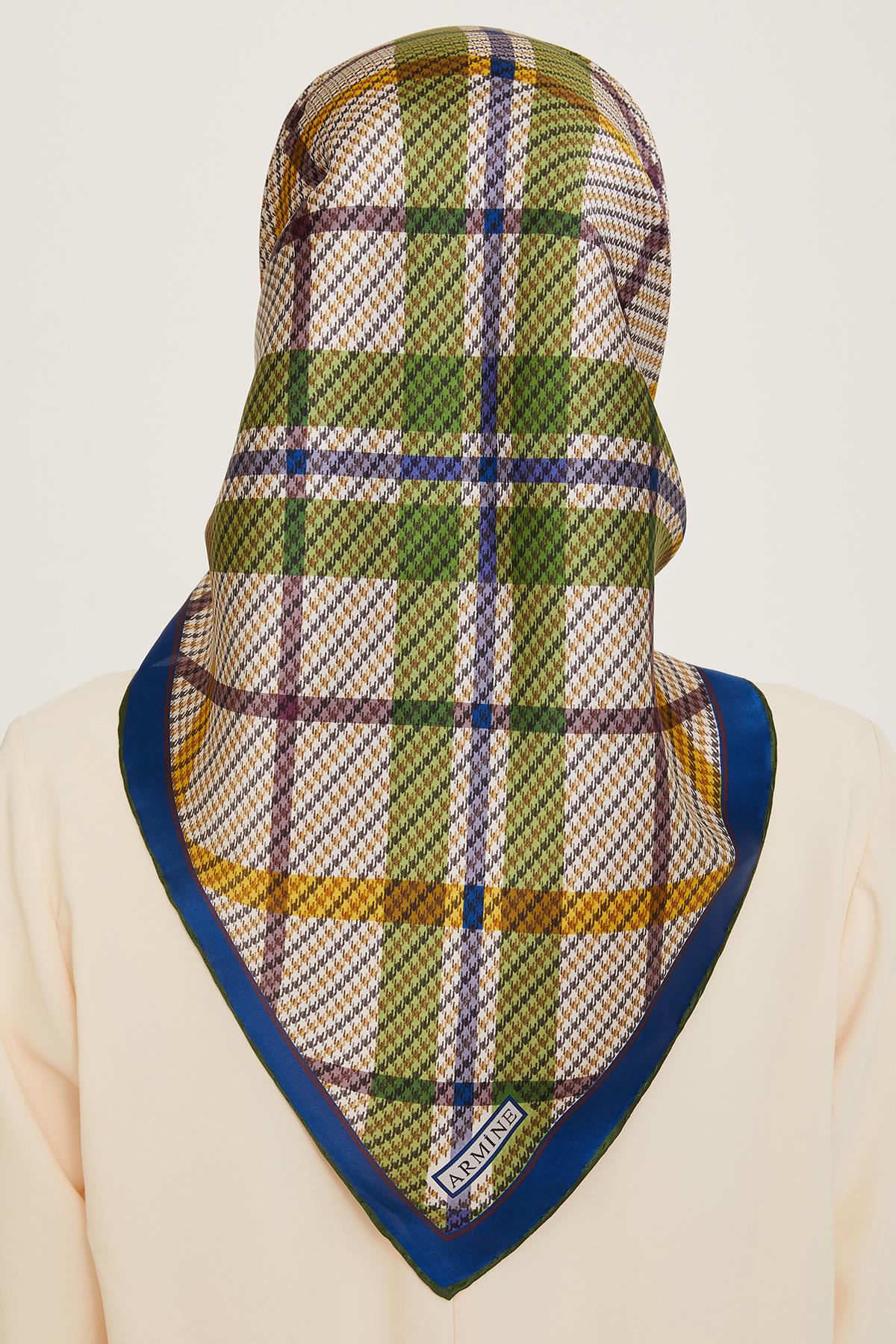 Armine 24-25 Kış 9247-81