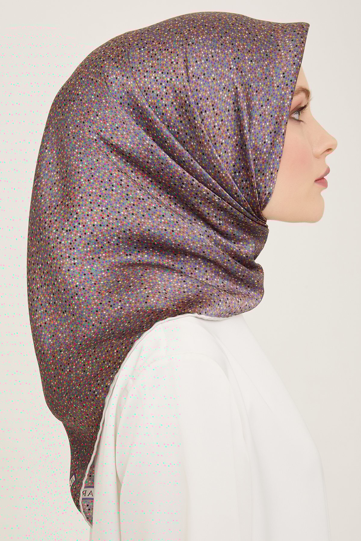 Armine 24 Yaz 9113-84