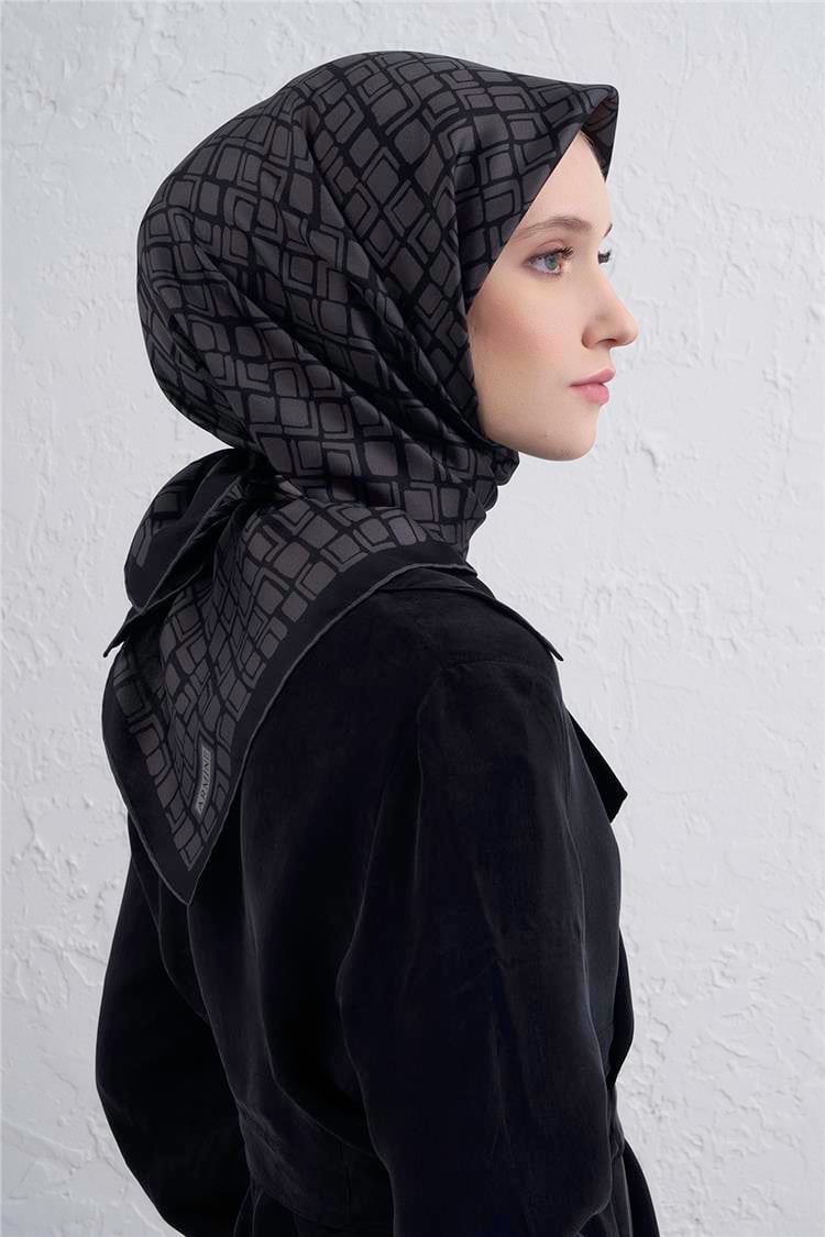 Armine 25-26 Kış 9438-55