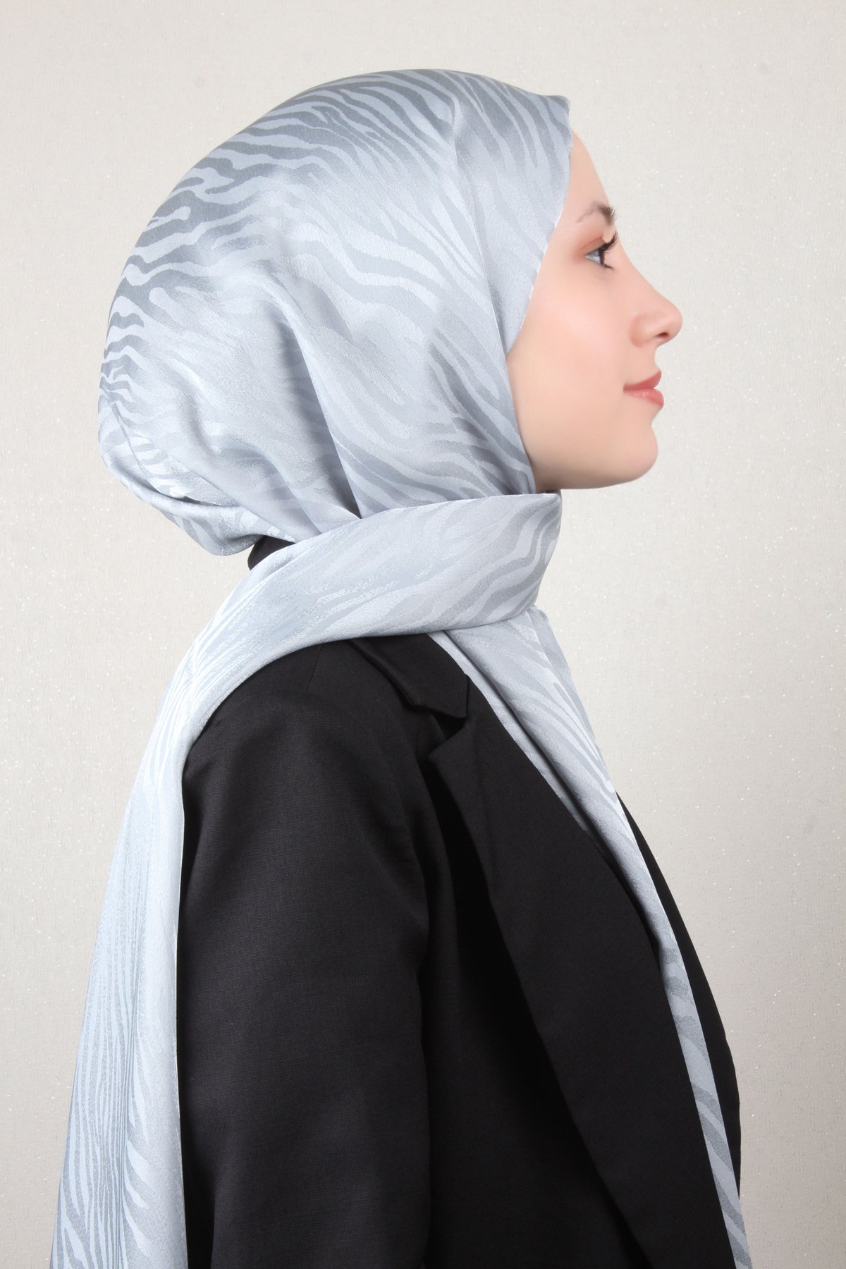 Armine Diamond Şal Zebra 3094-18 Gümüş
