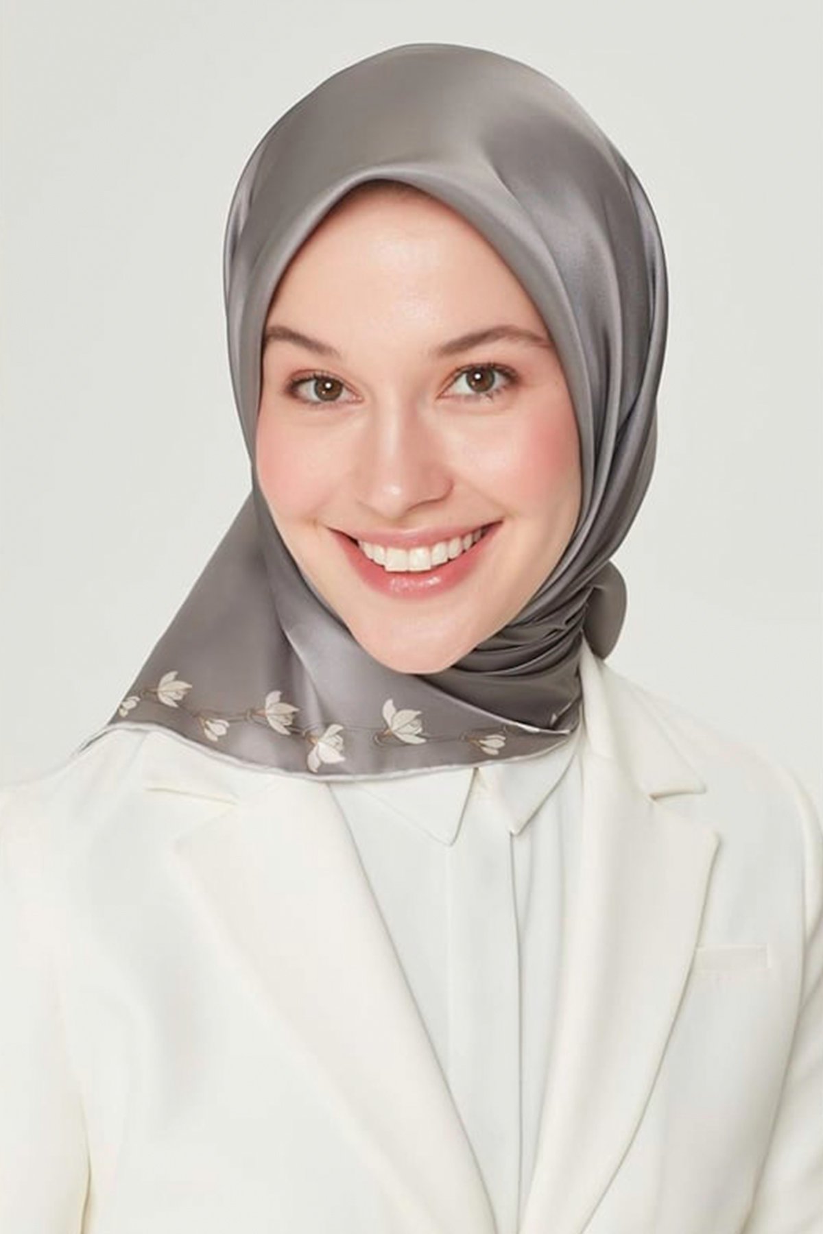 Armine Nostalji İpek Eşarp 8553-89