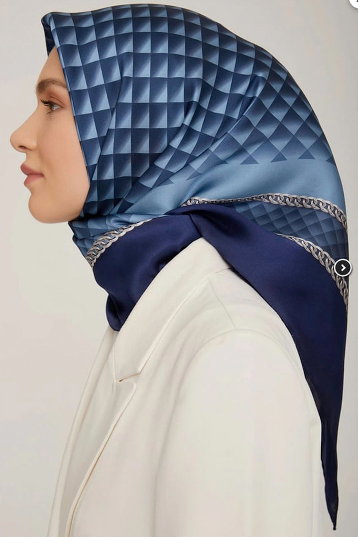 Armine Nostalji İpek Eşarp 8834-51