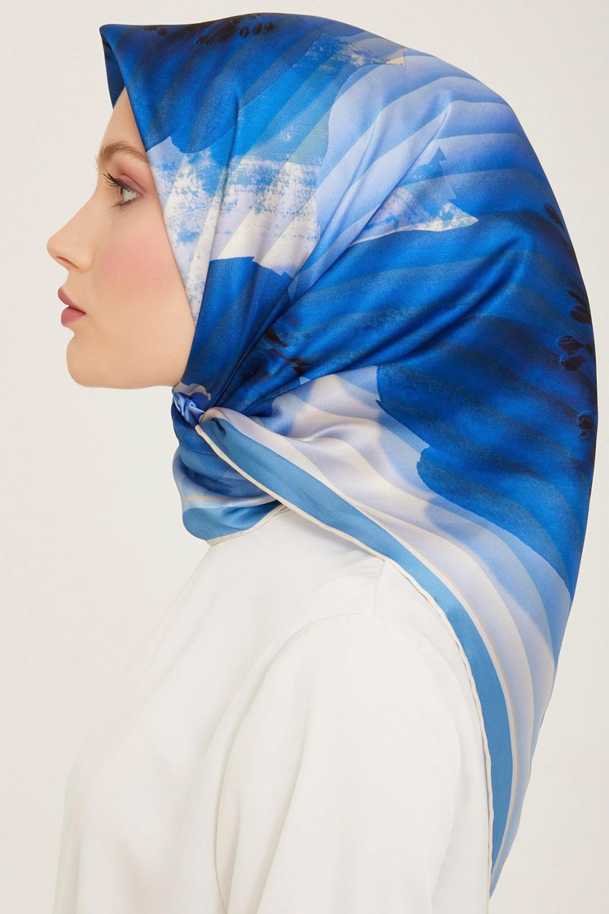 Armine Nostalji İpek Eşarp 9100-87