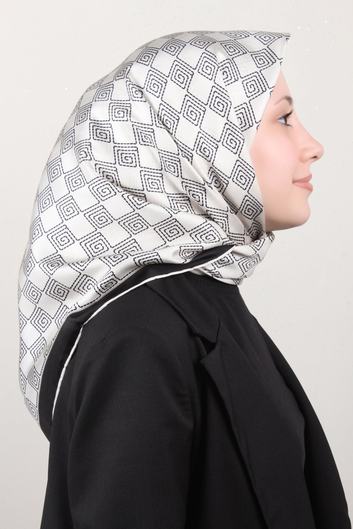 Belli Twil İpek Eşarp 4003-03 Beyaz