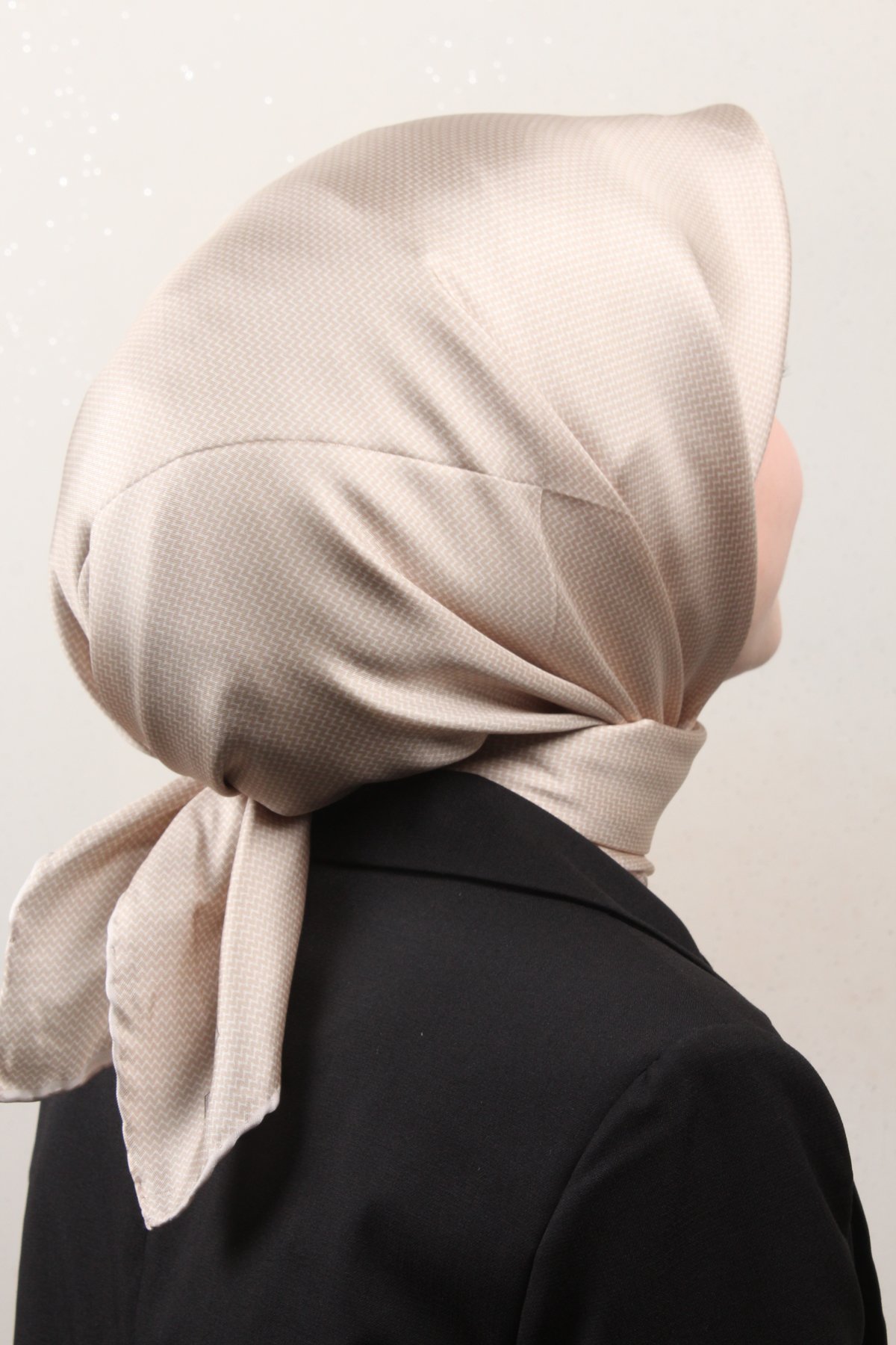 Belli Twil İpek Eşarp 4007-83 Krem