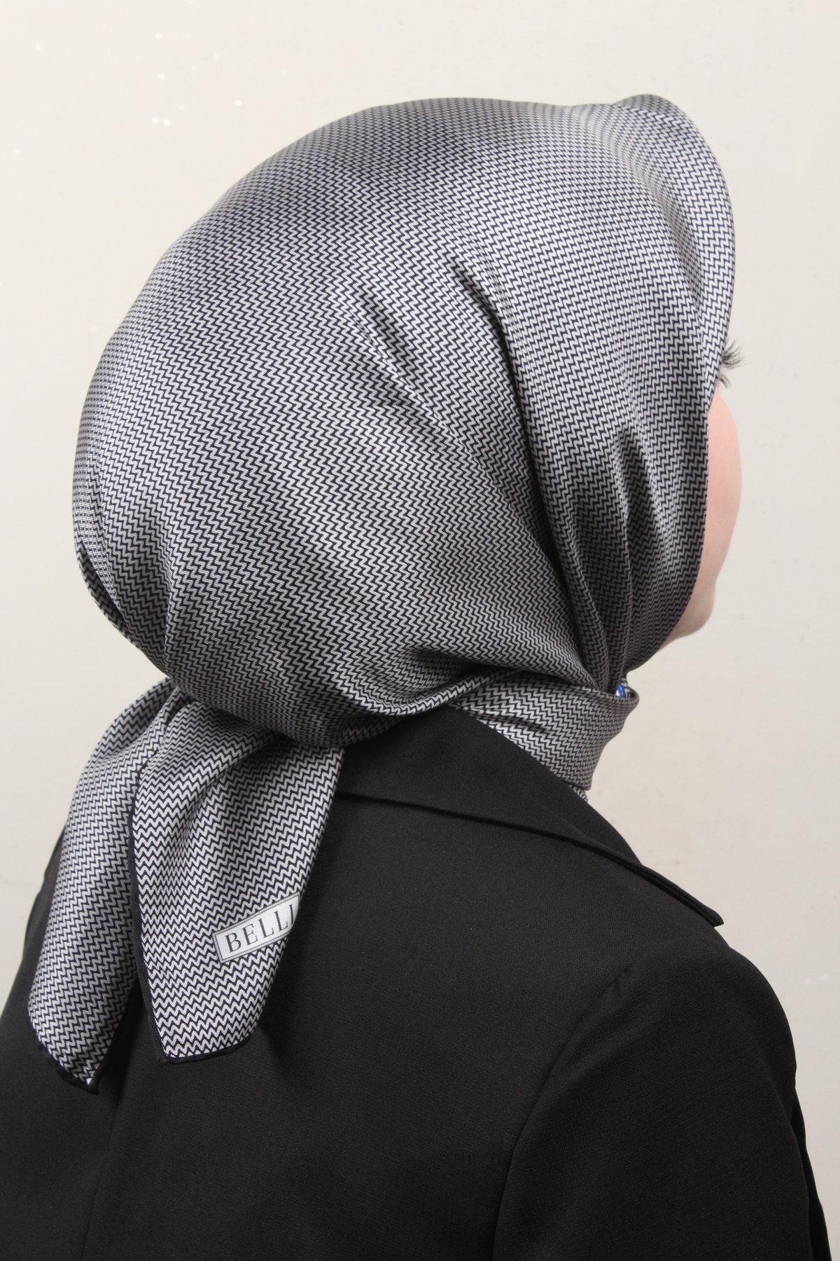 Belli Twil İpek Eşarp 4007-84 Gri
