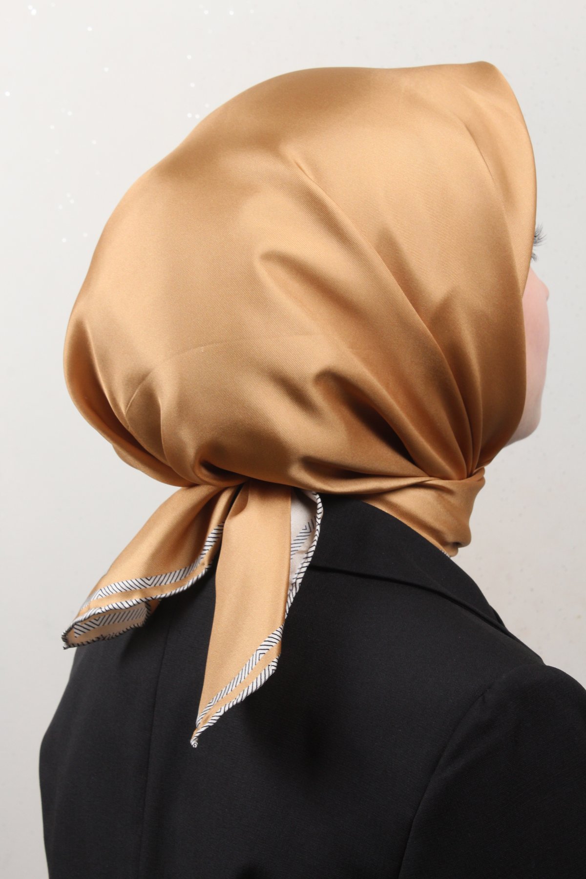 Belli Twill İpek Eşarp 40009-01 Hardal 