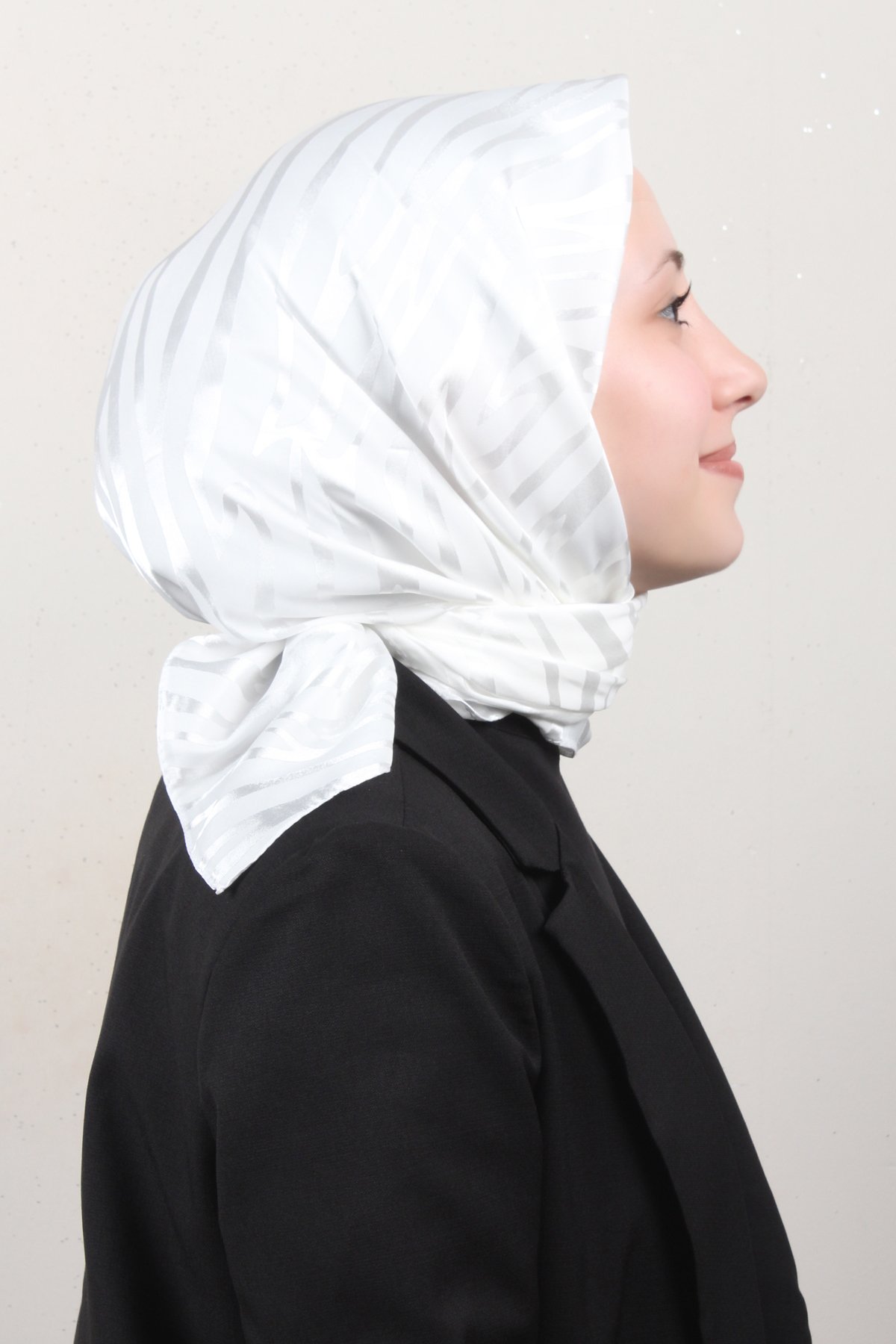 Golden Jakar Eşarp 4136-12 Beyaz