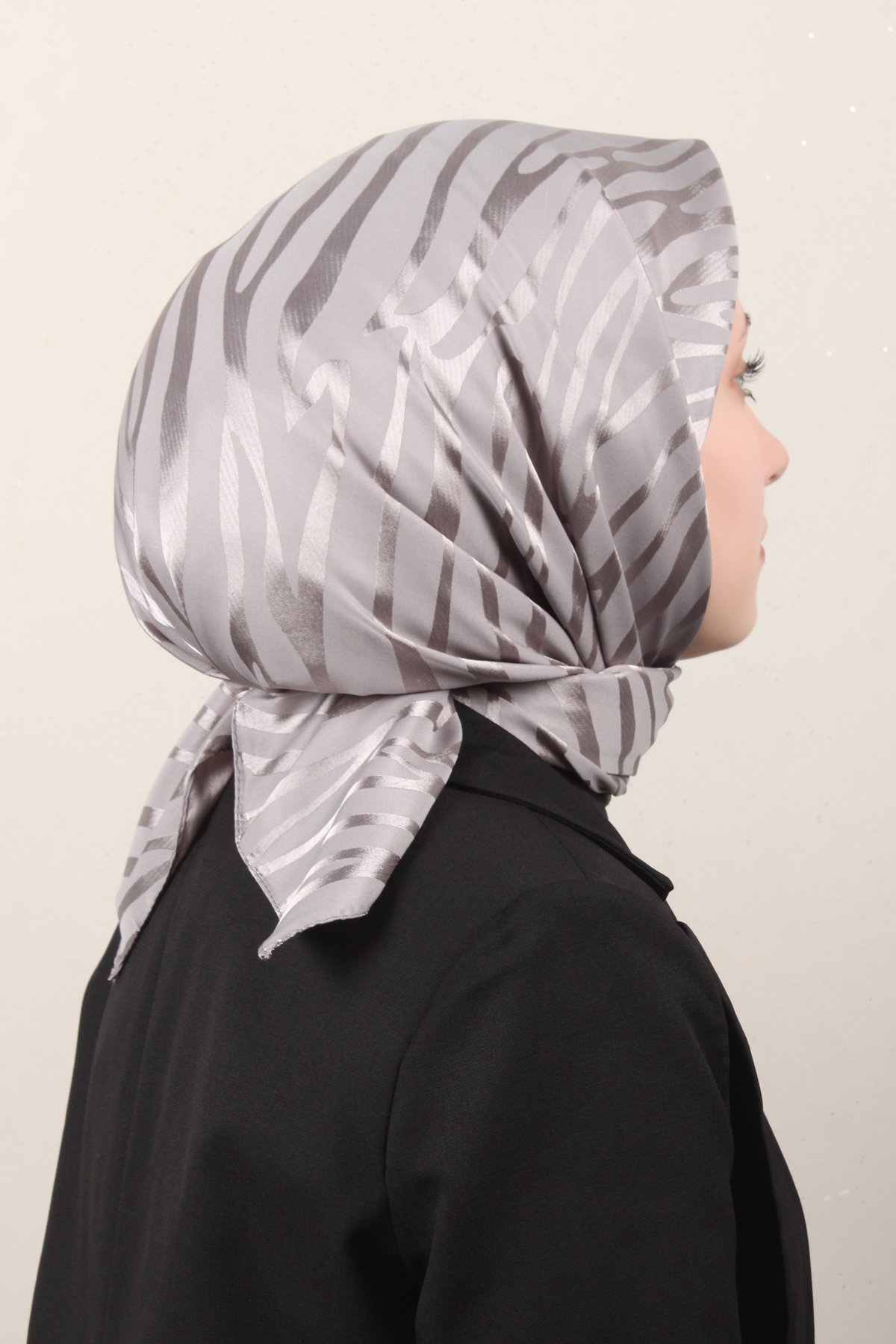 Golden Jakar Eşarp 4136-16 Duman