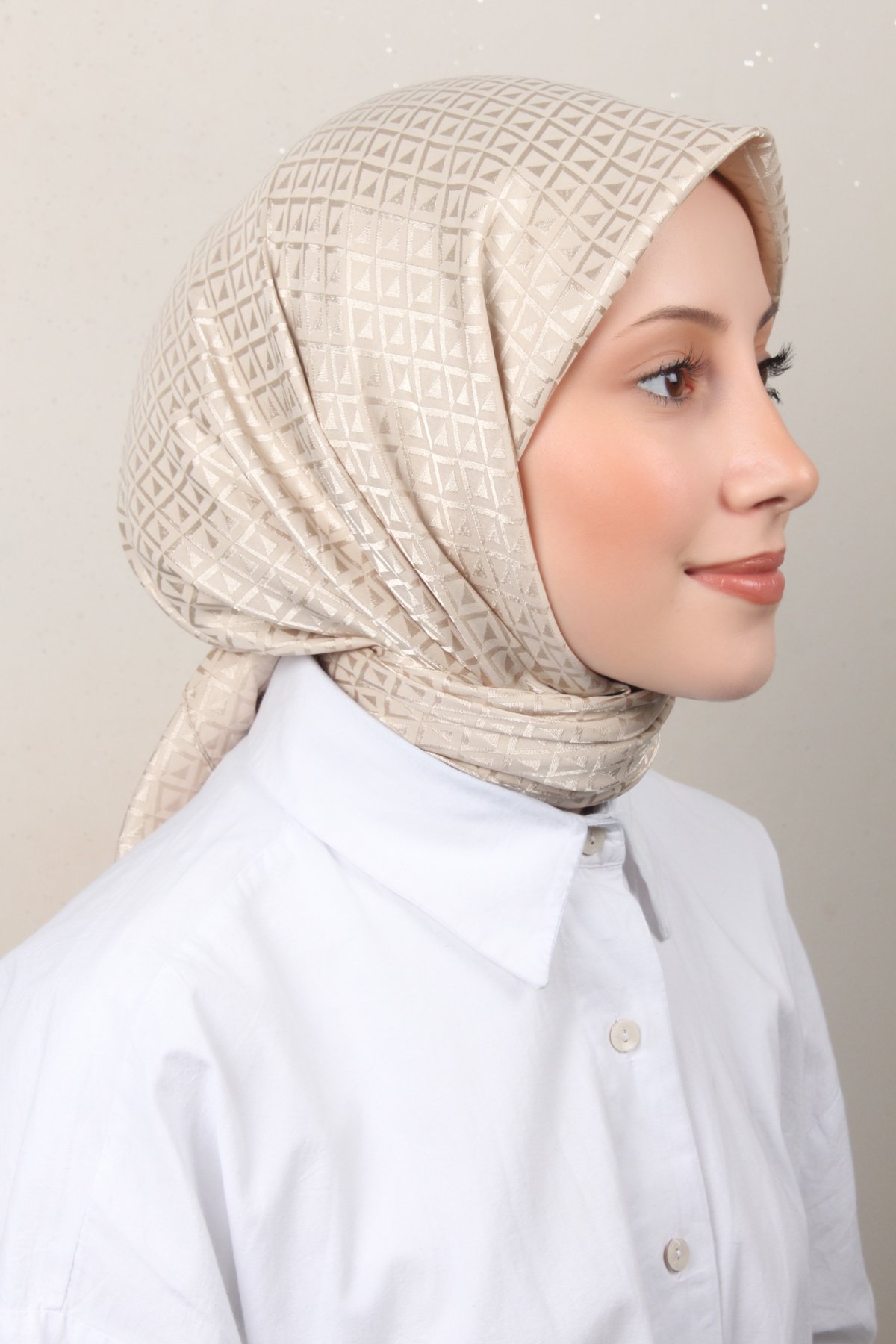 Golden Jakar Eşarp 4139-14