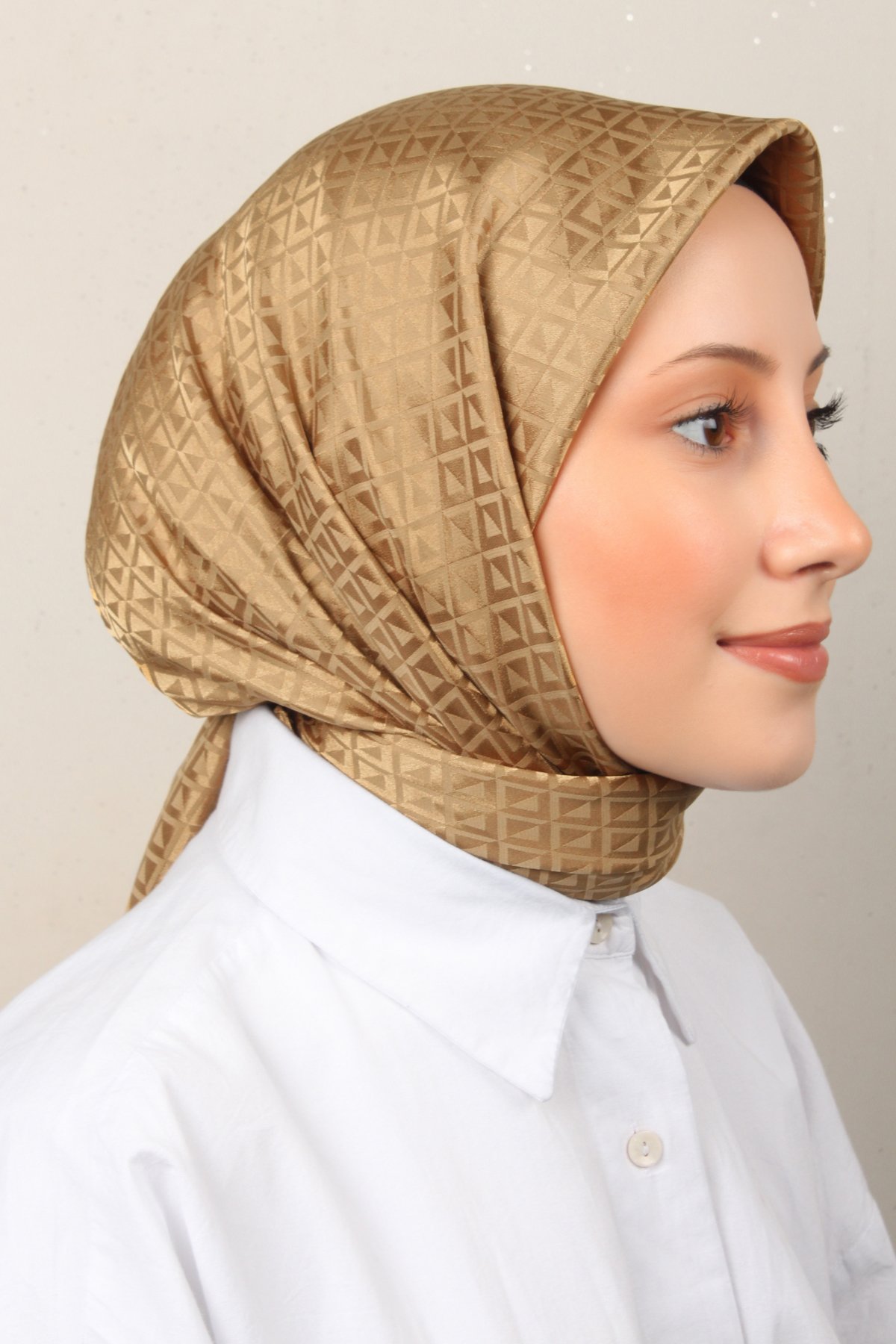 Golden Jakar Eşarp 4139-20