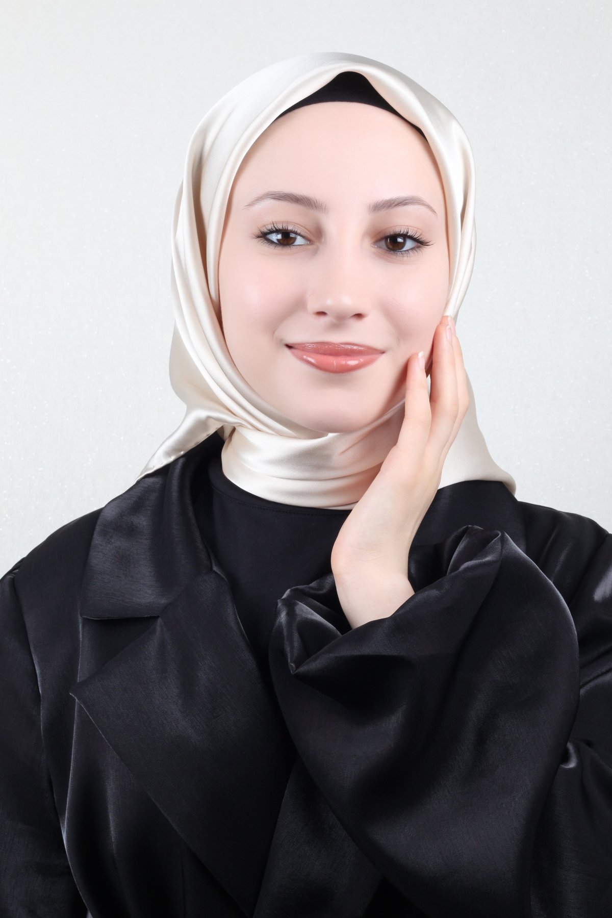 Joyas Düz İpek Eşarp 4142-1 Bej