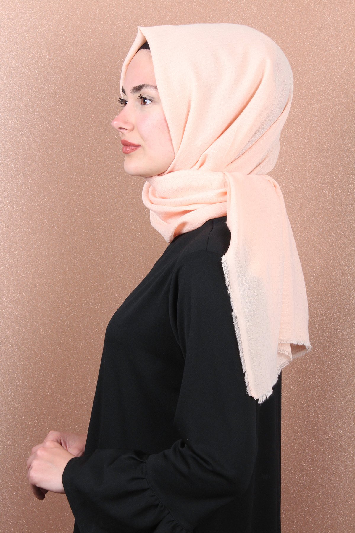 Monogram Pamuk Şal 143-15 Yavruağzı