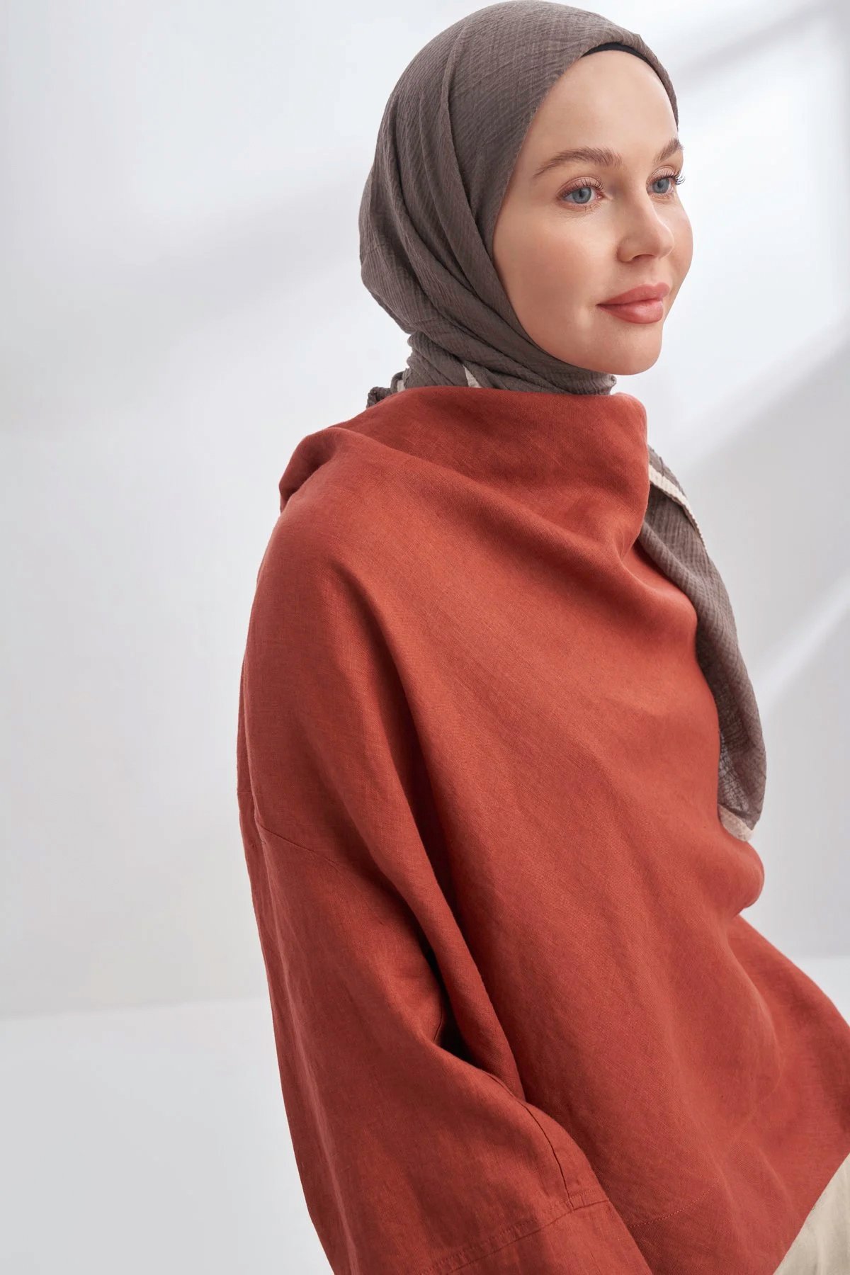 Müslin Biyeli Eşarp 3353-1123 Duman 
