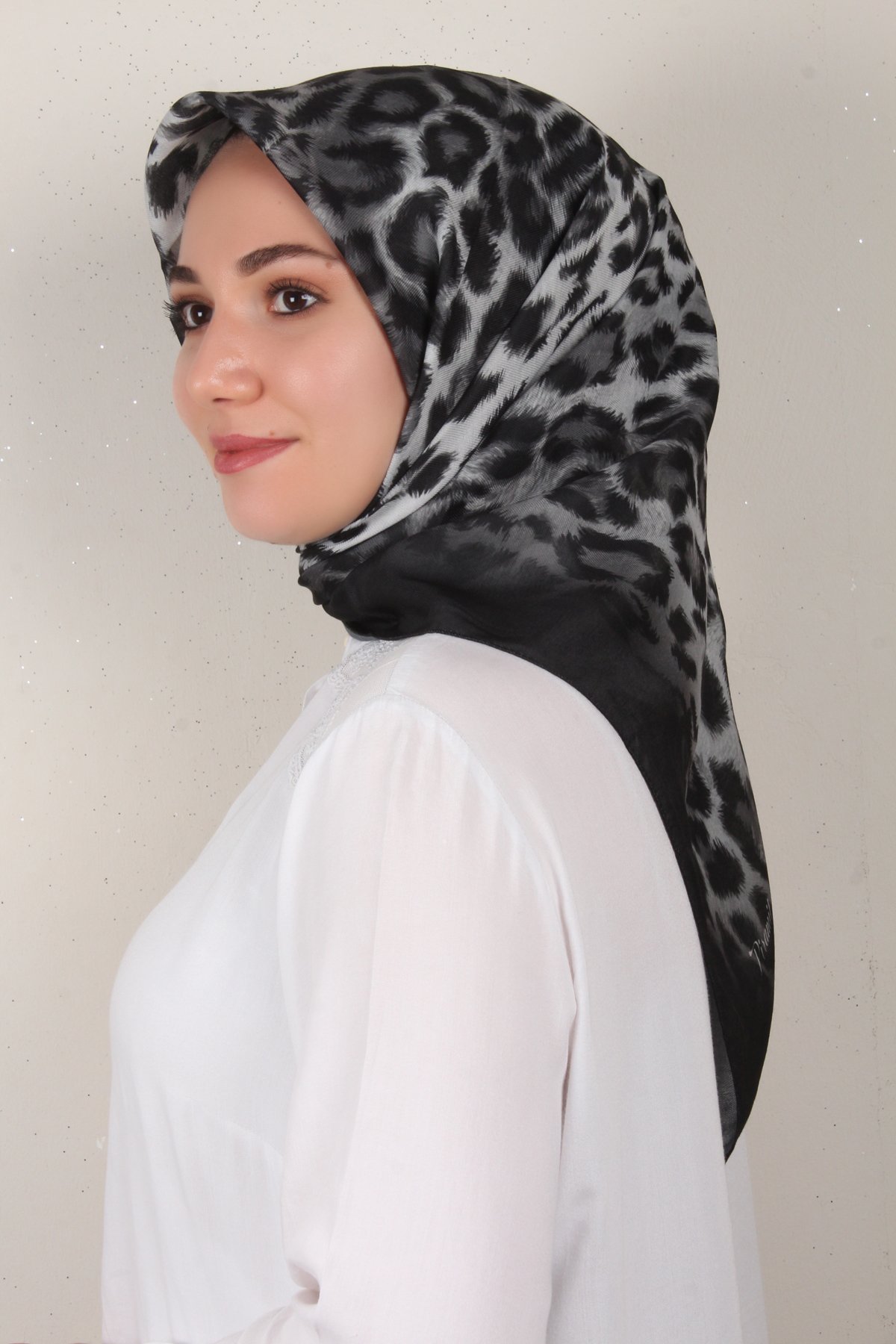 Nirvana Soft Eşarp 3341-9 Siyah-Gri