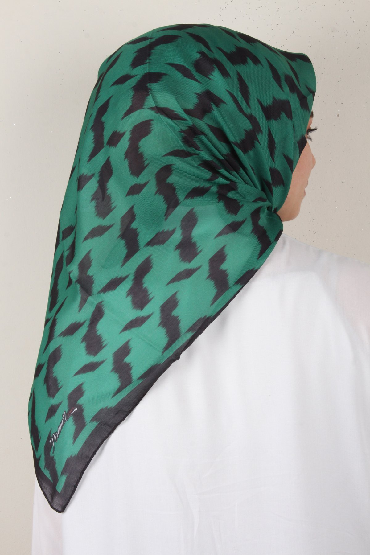 Nirvana Soft Eşarp 3348-12 Benetton