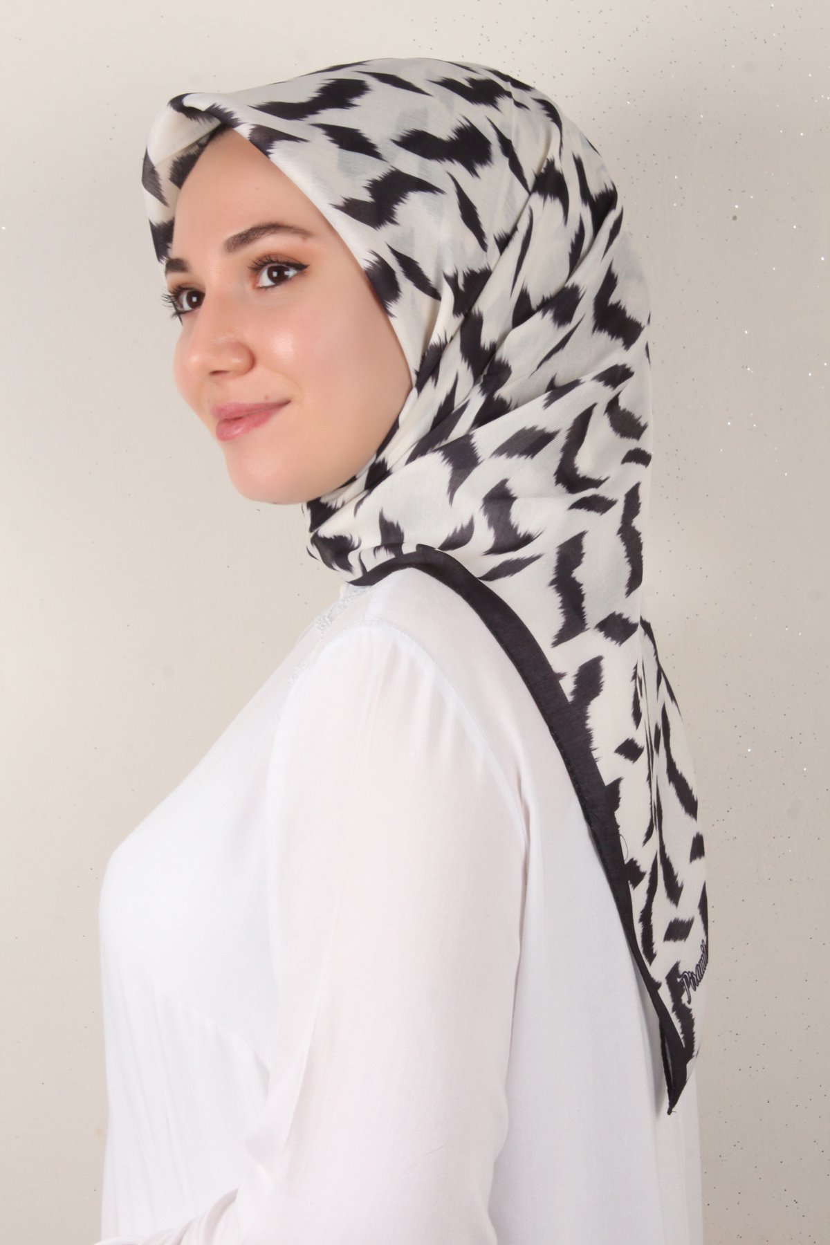 Nirvana Soft Eşarp 3348-2 Ekru