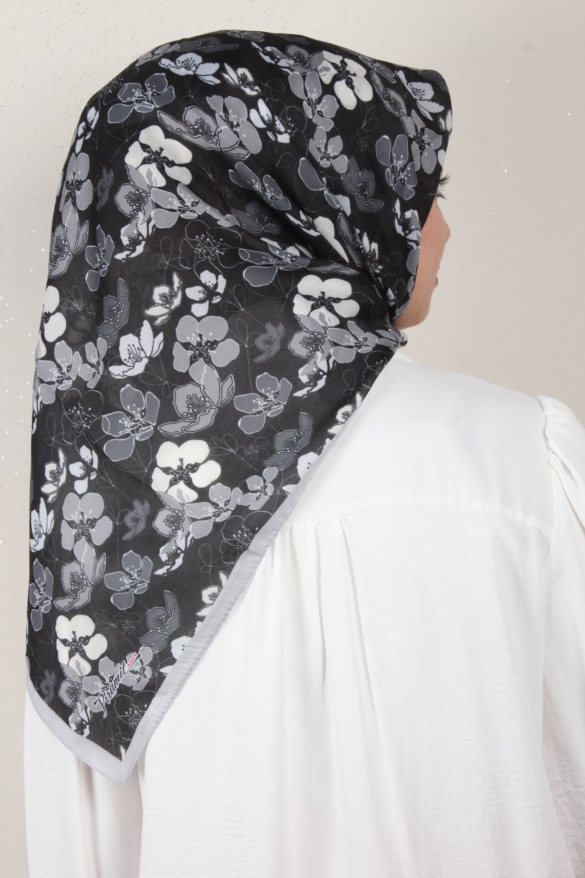 Nirvana Soft Eşarp 8093-7 Siyah-Gri