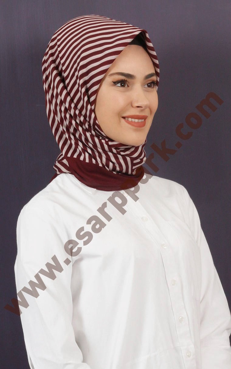 Pamuklu 140x140 Cm Eşarp 1070-15