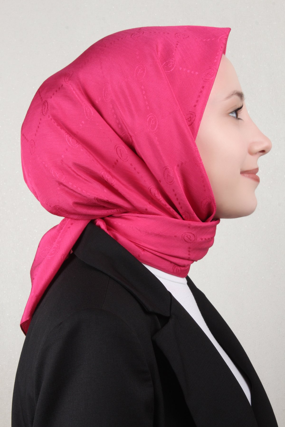 Piramit Monogram Eşarp 4117-23 Fuşya