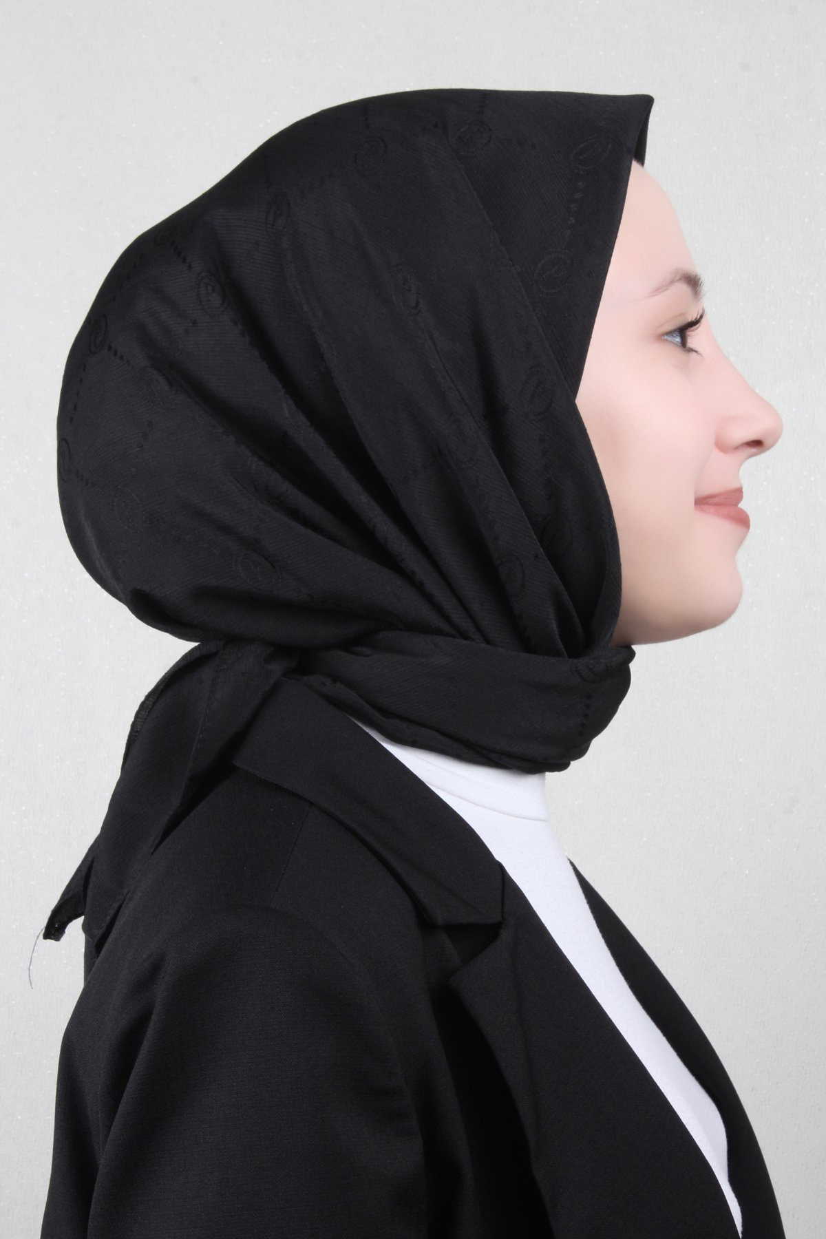 Piramit Monogram Eşarp 4117-6 Siyah