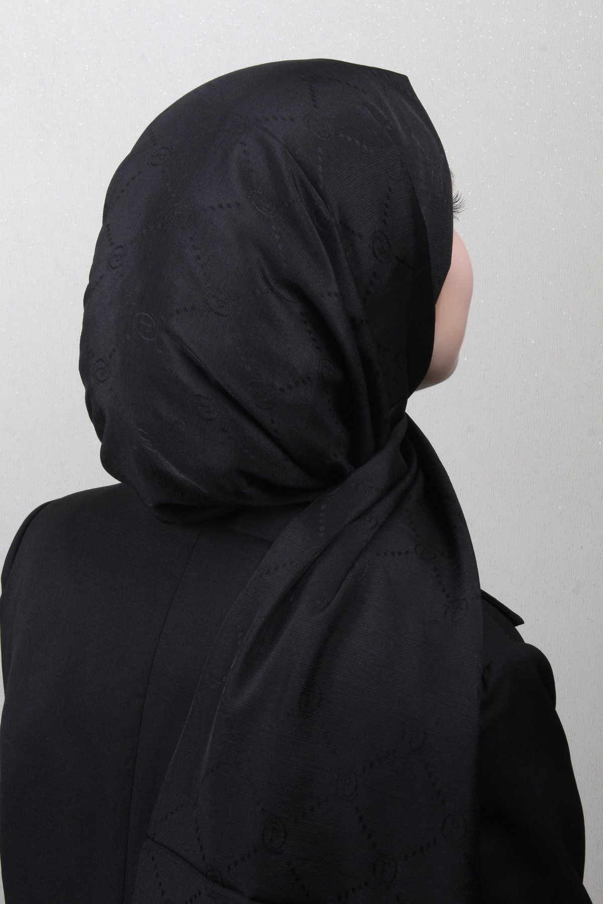 Piramit Monogram Şal 2889-18 Siyah