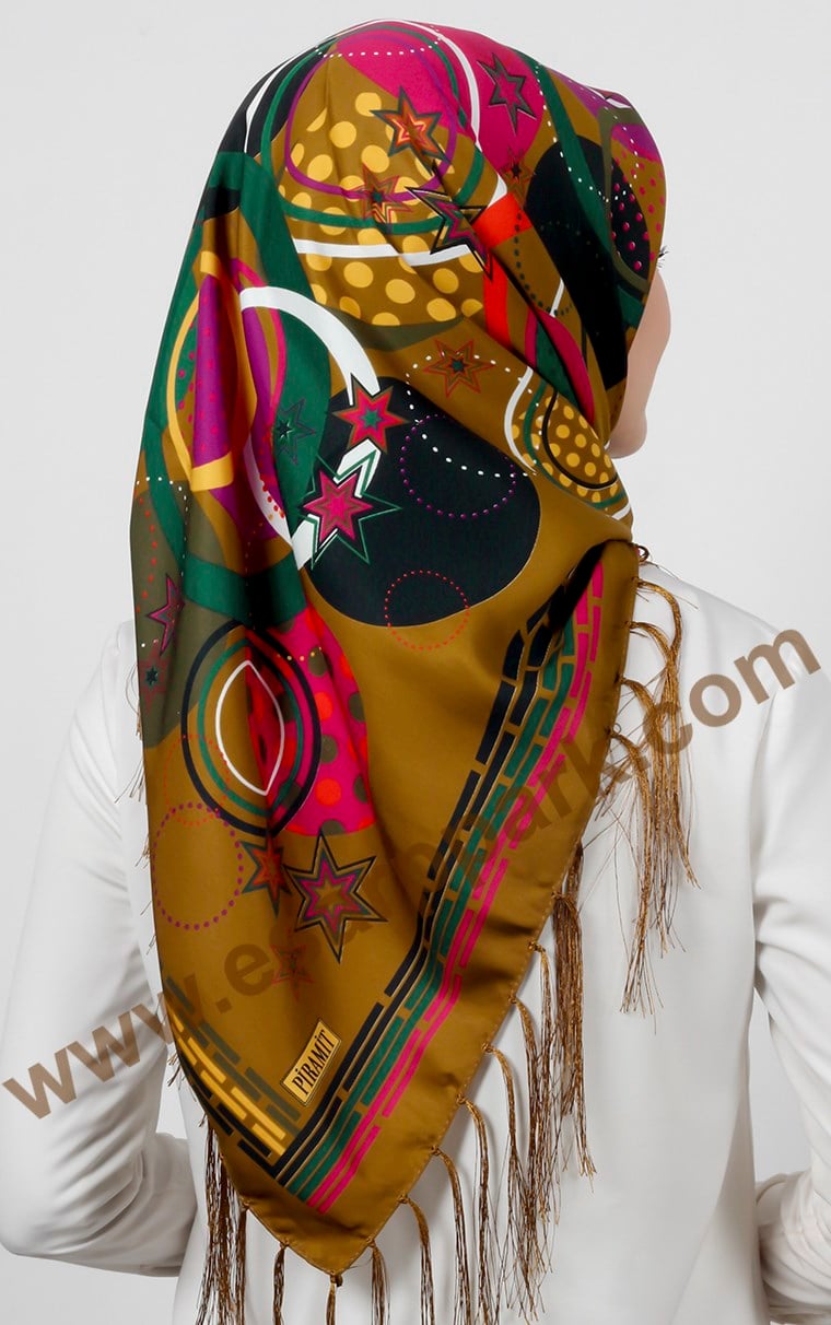 Piramit Püsküllü Eşarp 111-0024-04