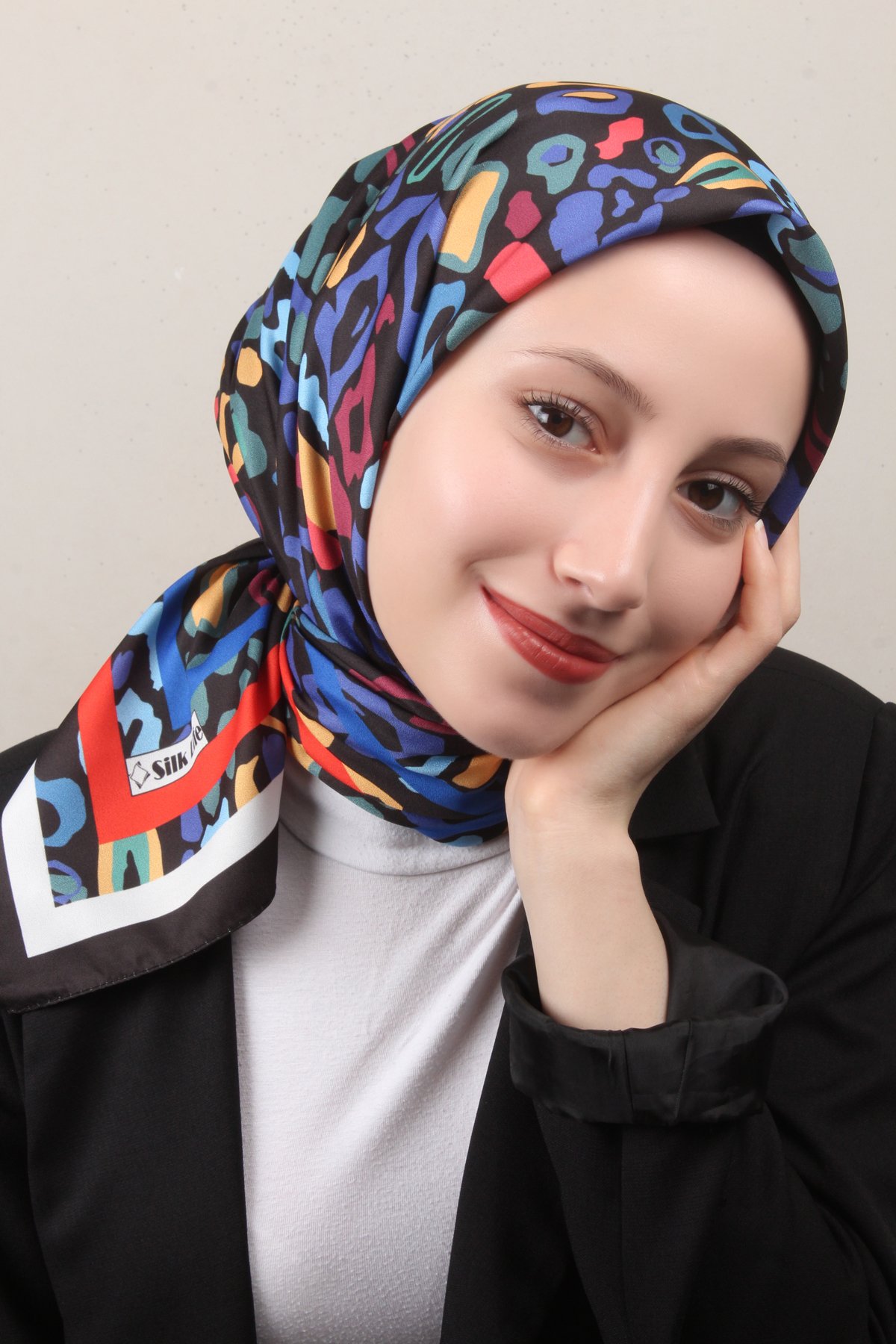 Silk Life Lotus Eşarp 4121-9 Siyah