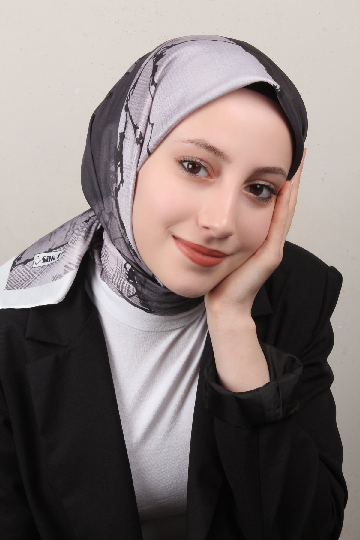 Silk Life Lotus Eşarp 4124-2 Gri-Siyah