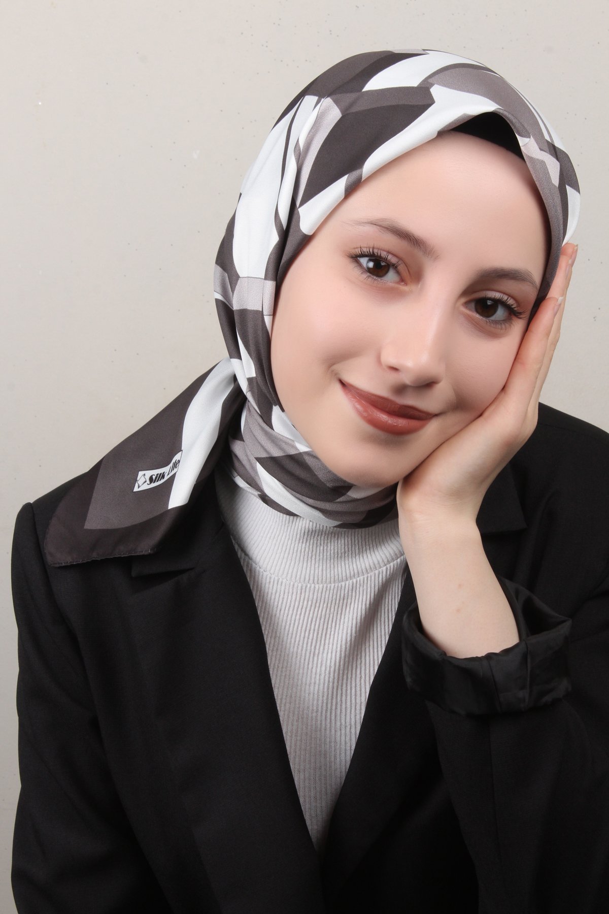 Silk Life Lotus Eşarp 4126-5