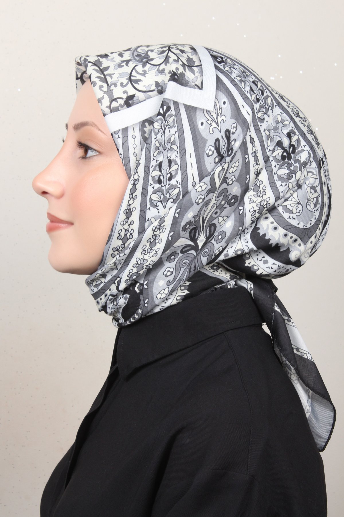 Silk Lotus Eşarp 4127-7 Siyah Gri 