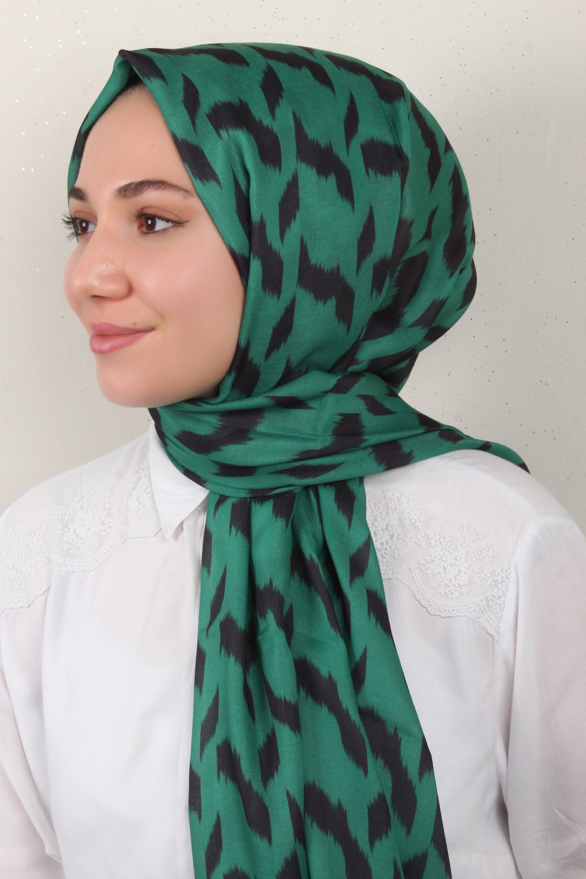 Soft Touch Şal 2776-8 Siyah-Yeşil