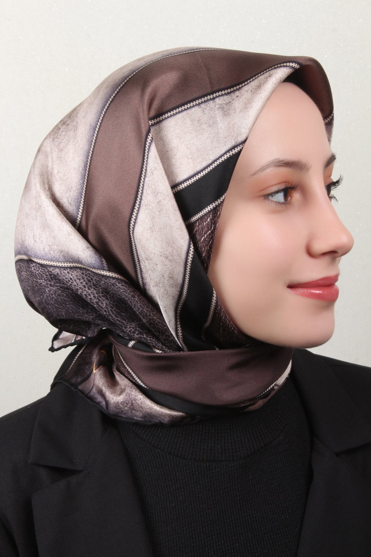 Vissona İpek Eşarp 2024-695