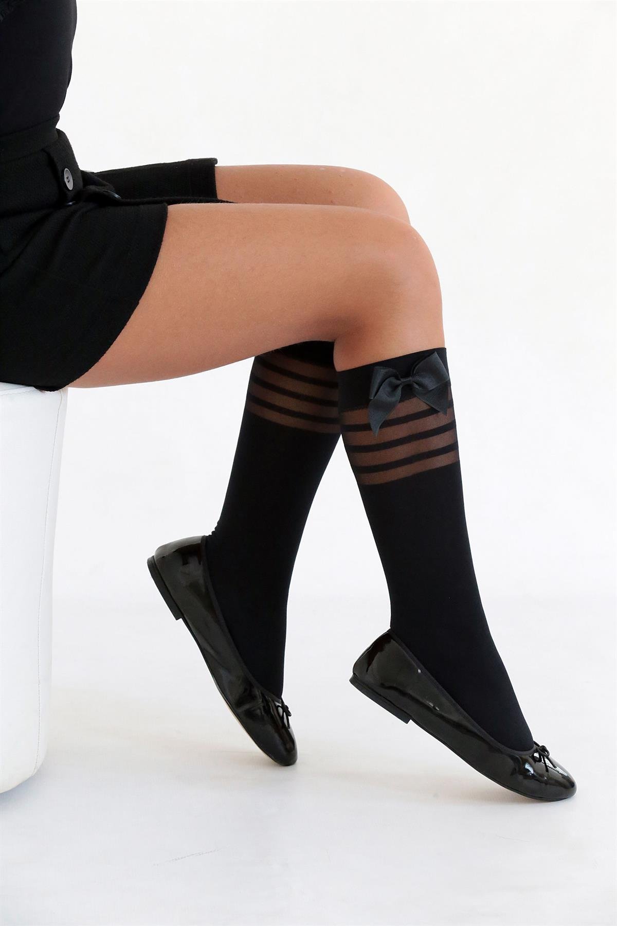 ÇİZGİLİ ÇOCUK DİZALTI ÇORAP SİYAH