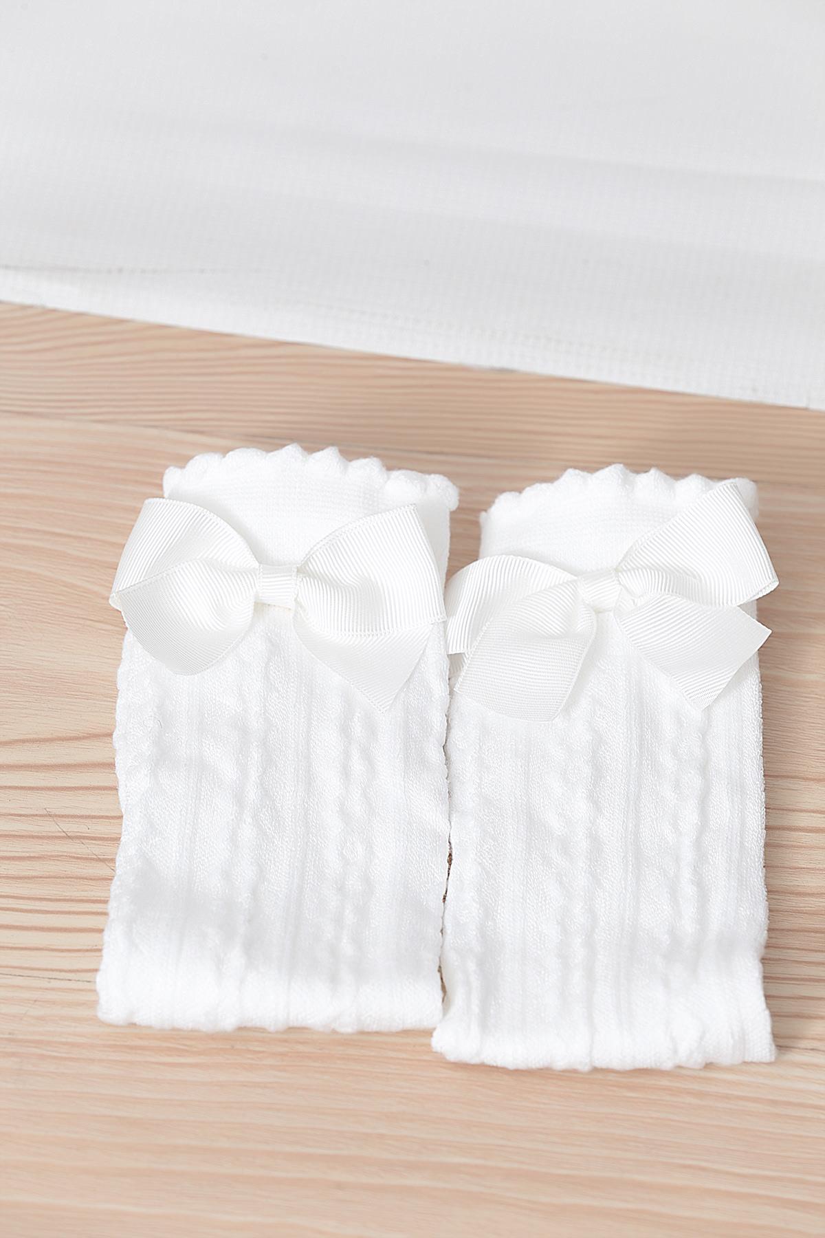 Dafne Fiyonklu  Viskon Çocuk Dizaltı Çorap BEYAZ