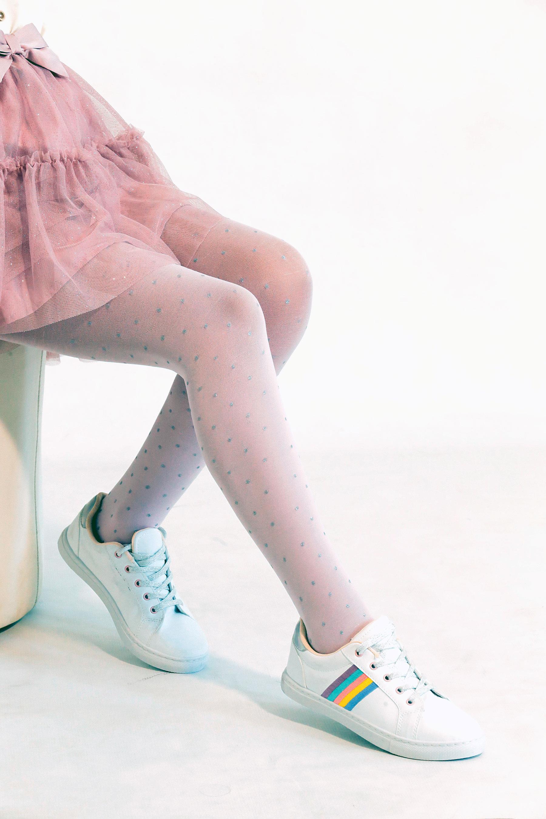 PUNTOSİM TAÇLI ÇOCUK KÜLOTLU ÇORAP