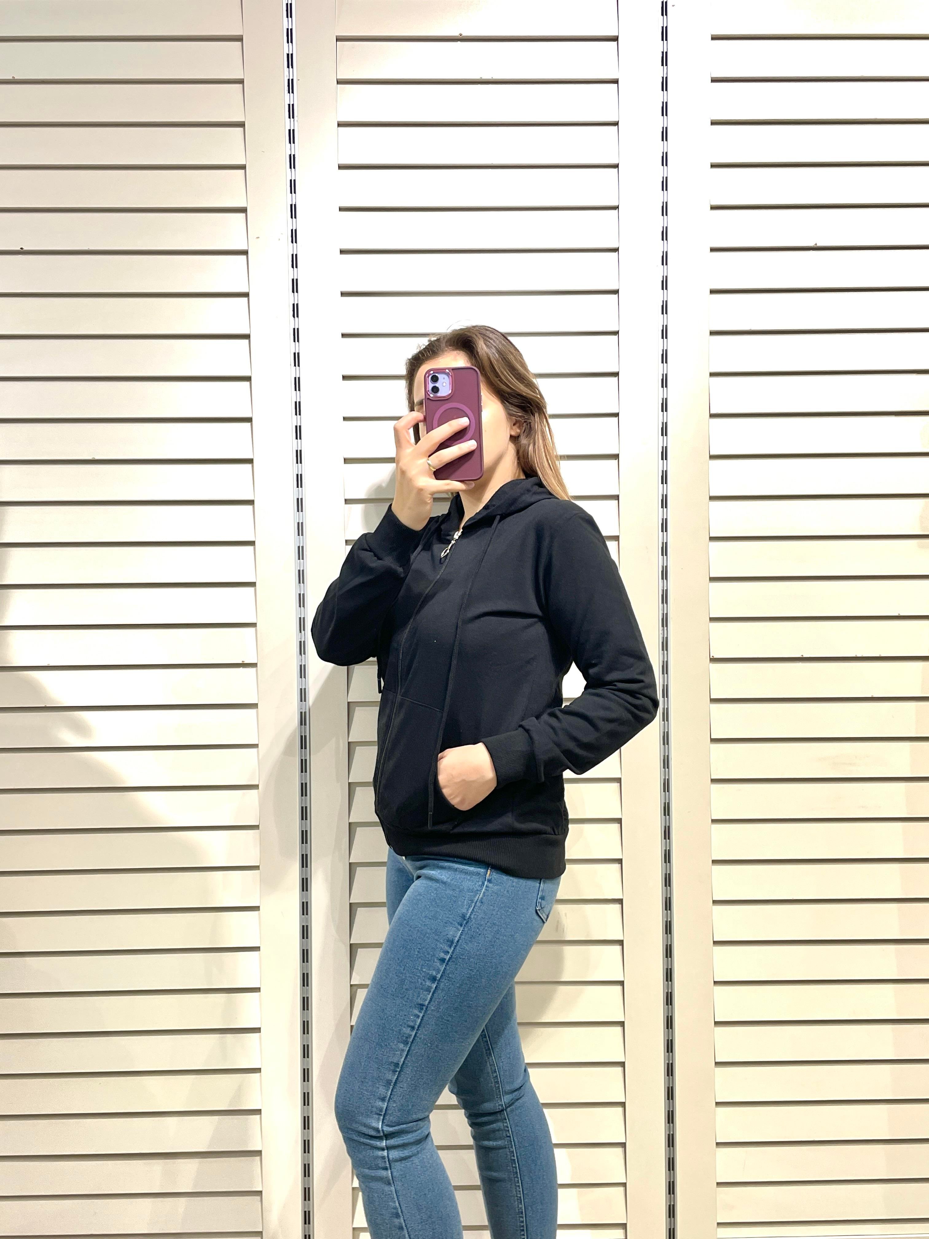 Siyah Kadın Fermuarlı Kapşonlu Sweatshirt