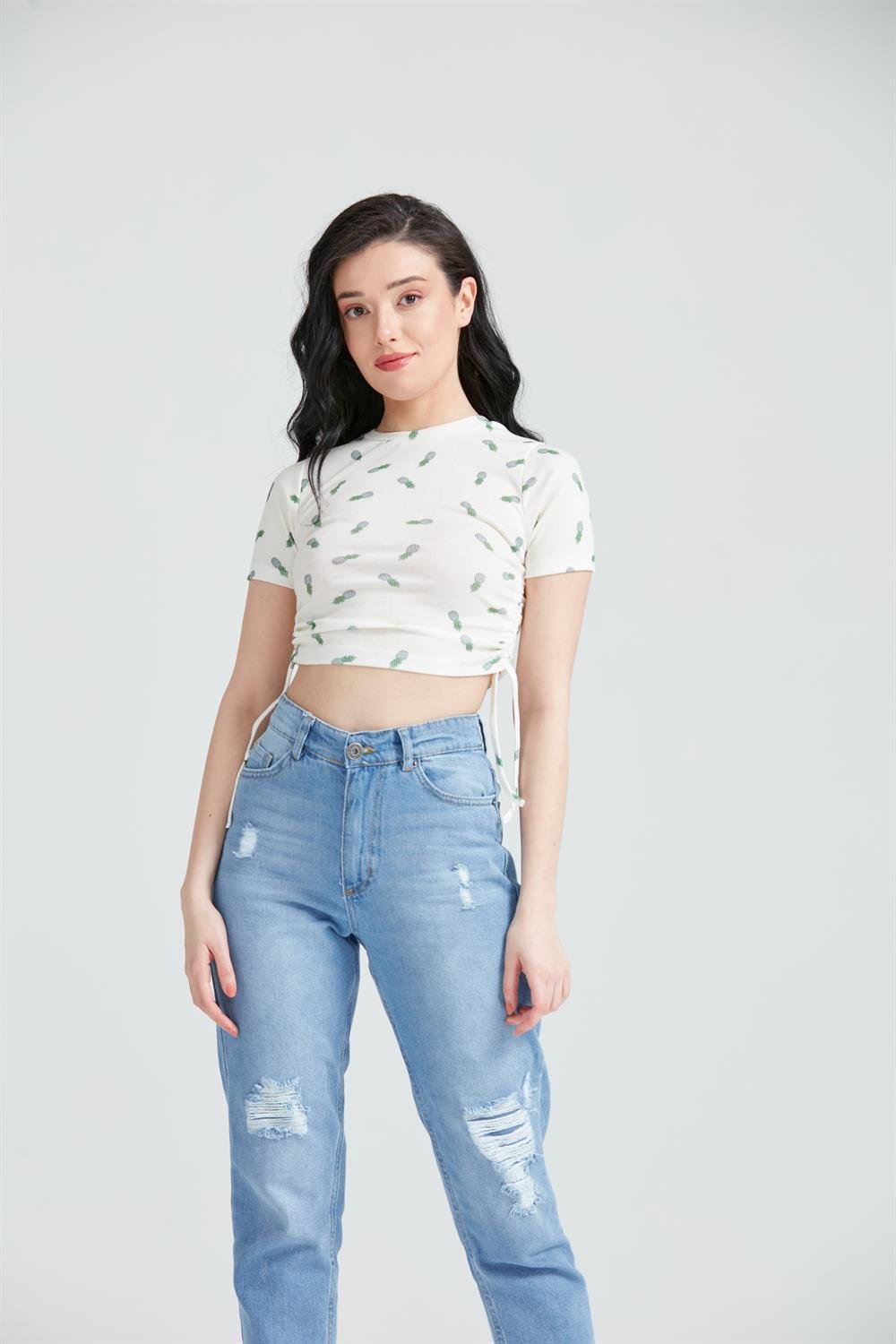 Kadın Ananas Baskılı Crop Top Krem