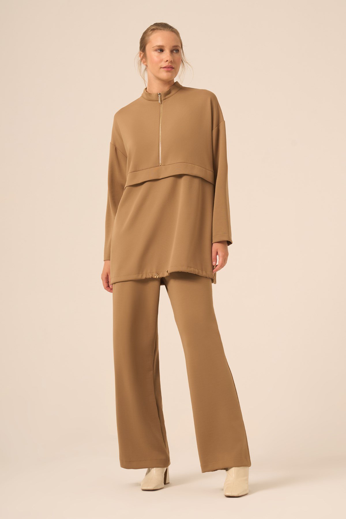 Kadın Royal Pantolonlu Takım Camel