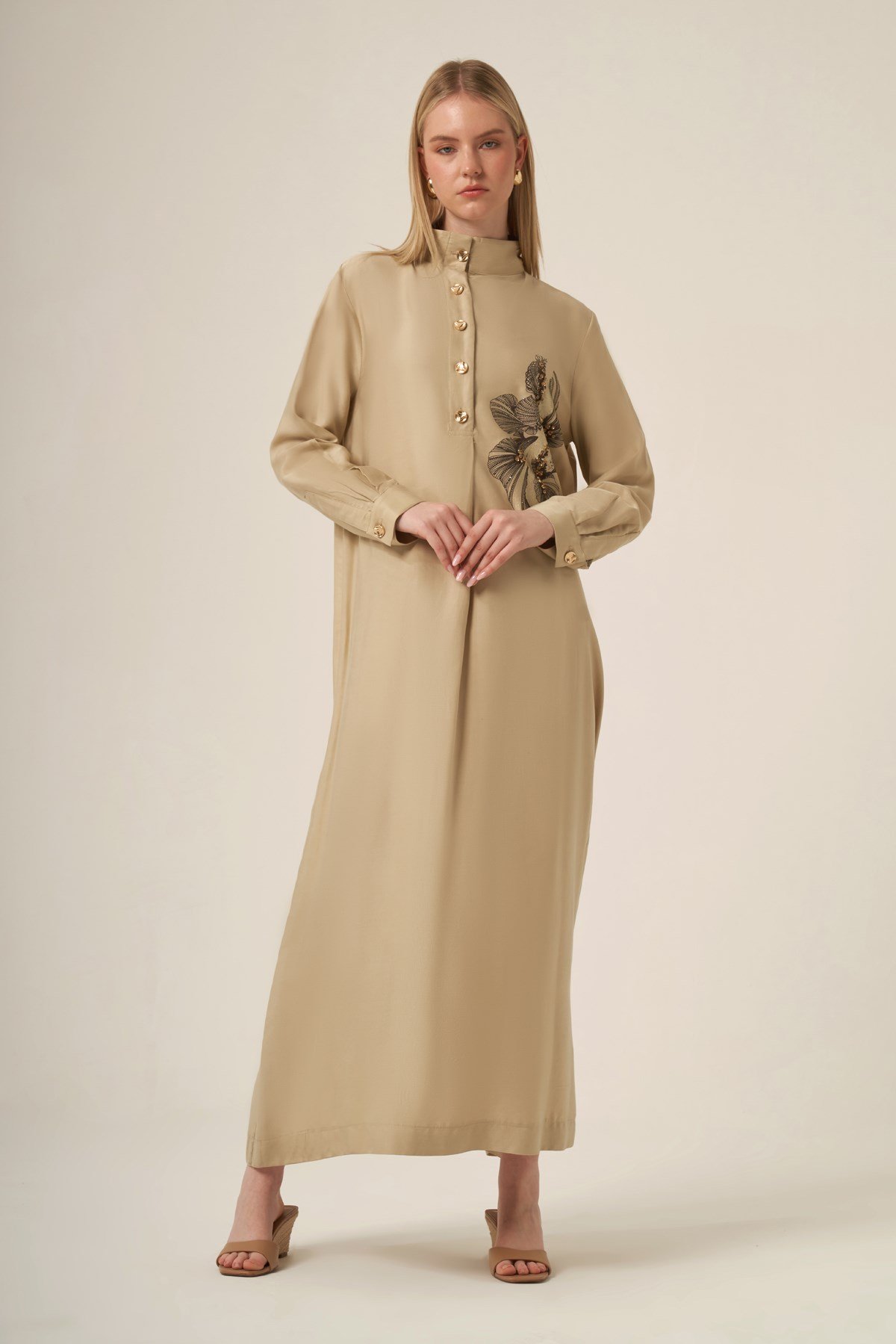 Kadın Selin İşlemeli Elbise Beige