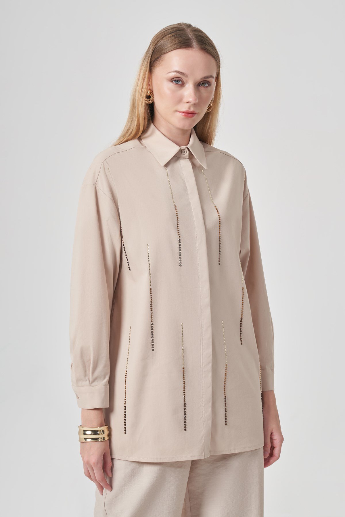 Kadın Taş Detaylı Gömlek Beige