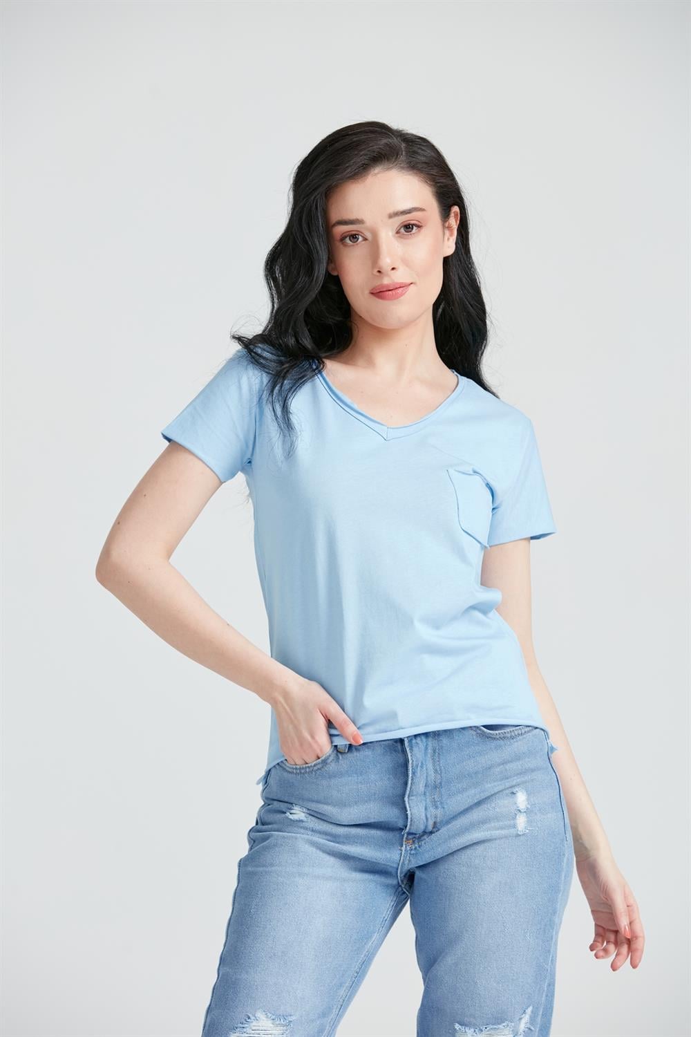 Kadın V Yaka Cepli Basic T-Shirt Mavi