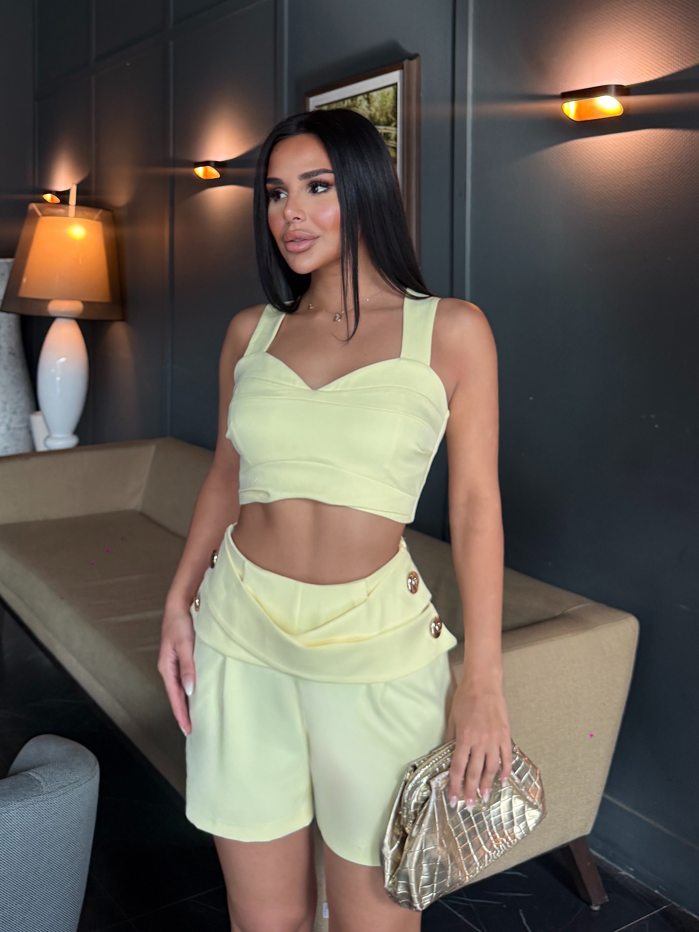 Alina Şortlu Takım Sarı