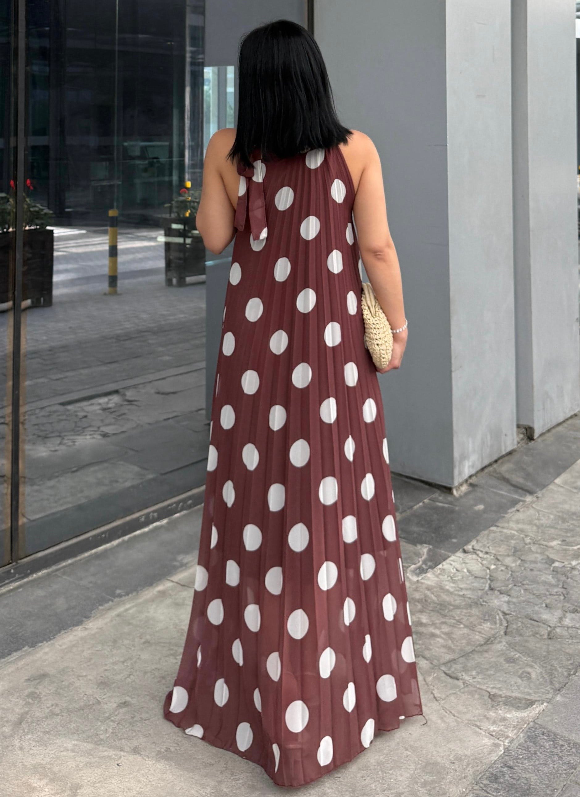 Alins Puantiye Detaylı Elbise Kahve